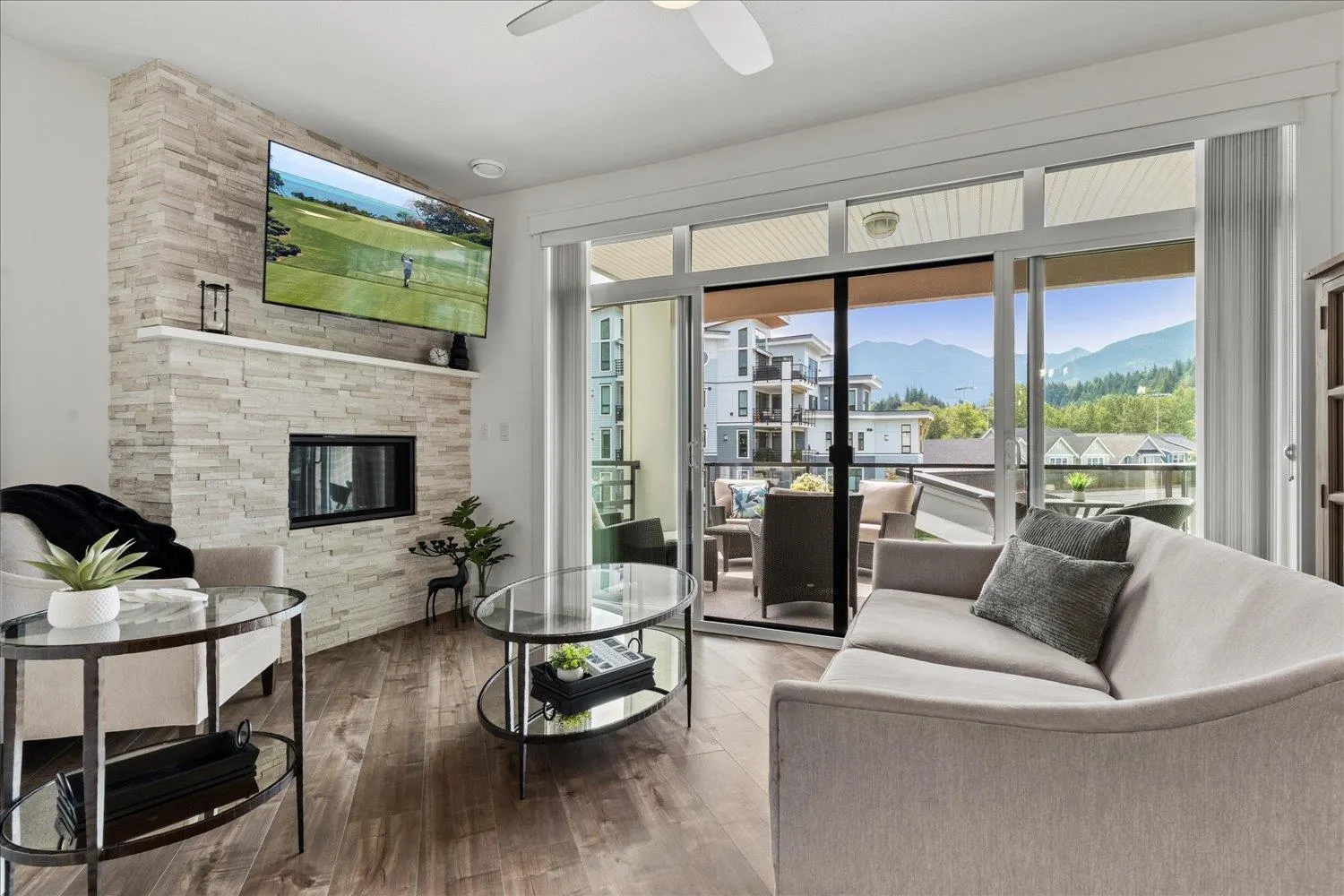 310 5384 Tyee Lane