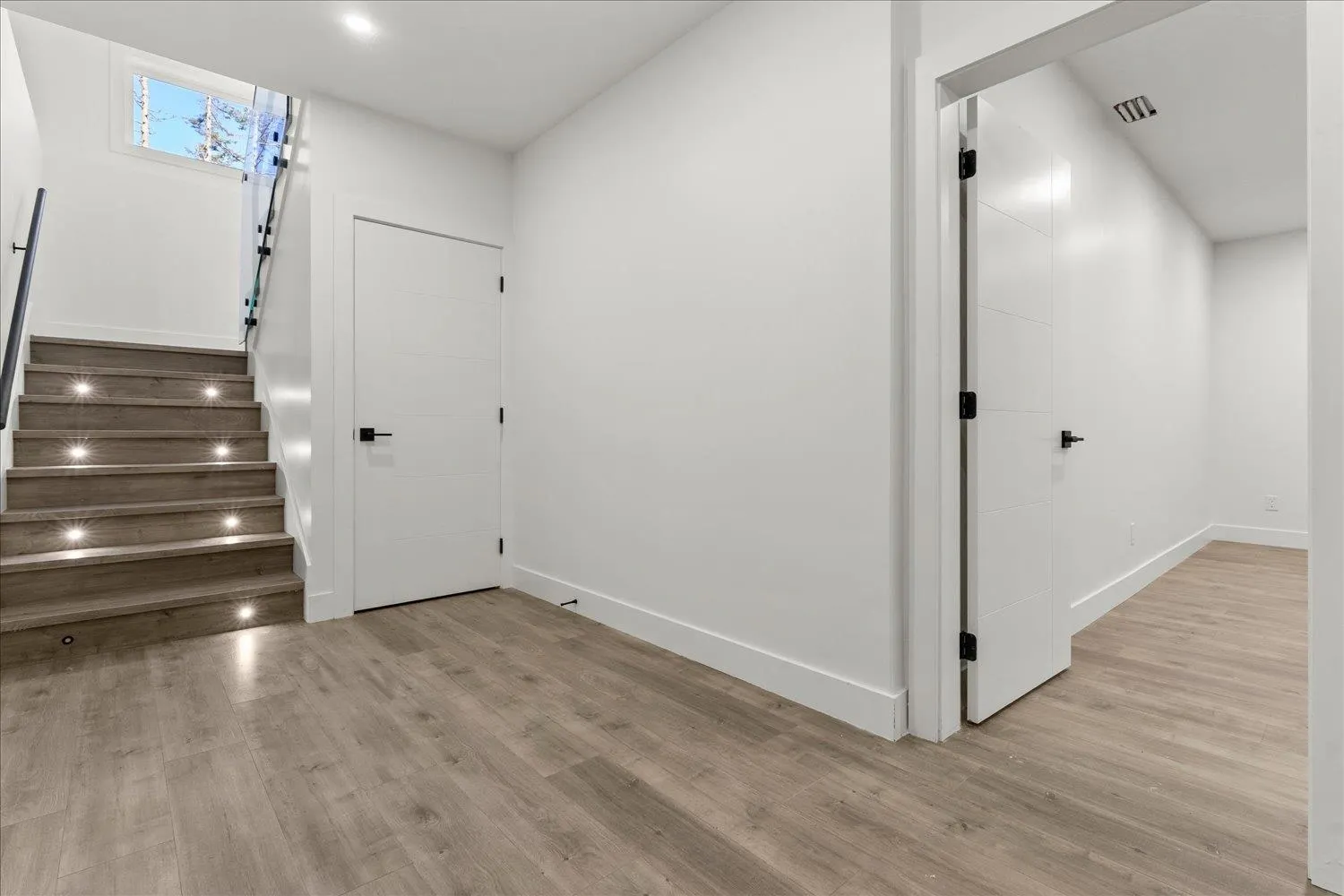 5578 Crimson Ridge