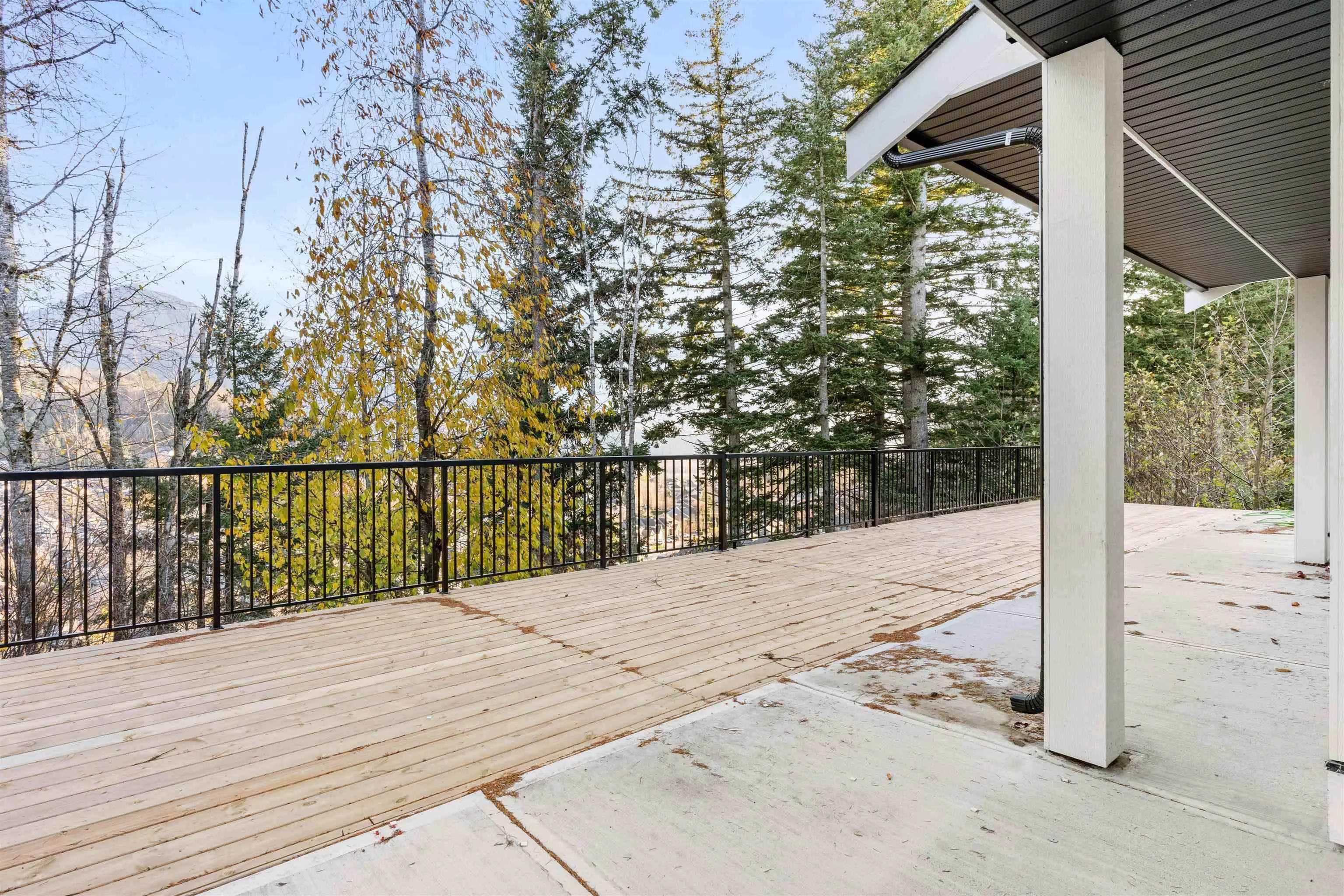 5578 Crimson Ridge
