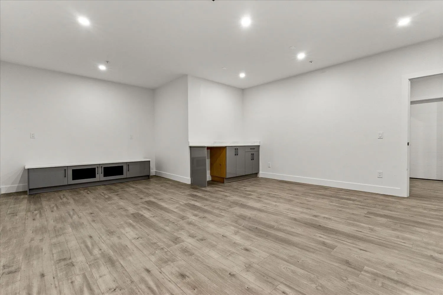 5578 Crimson Ridge