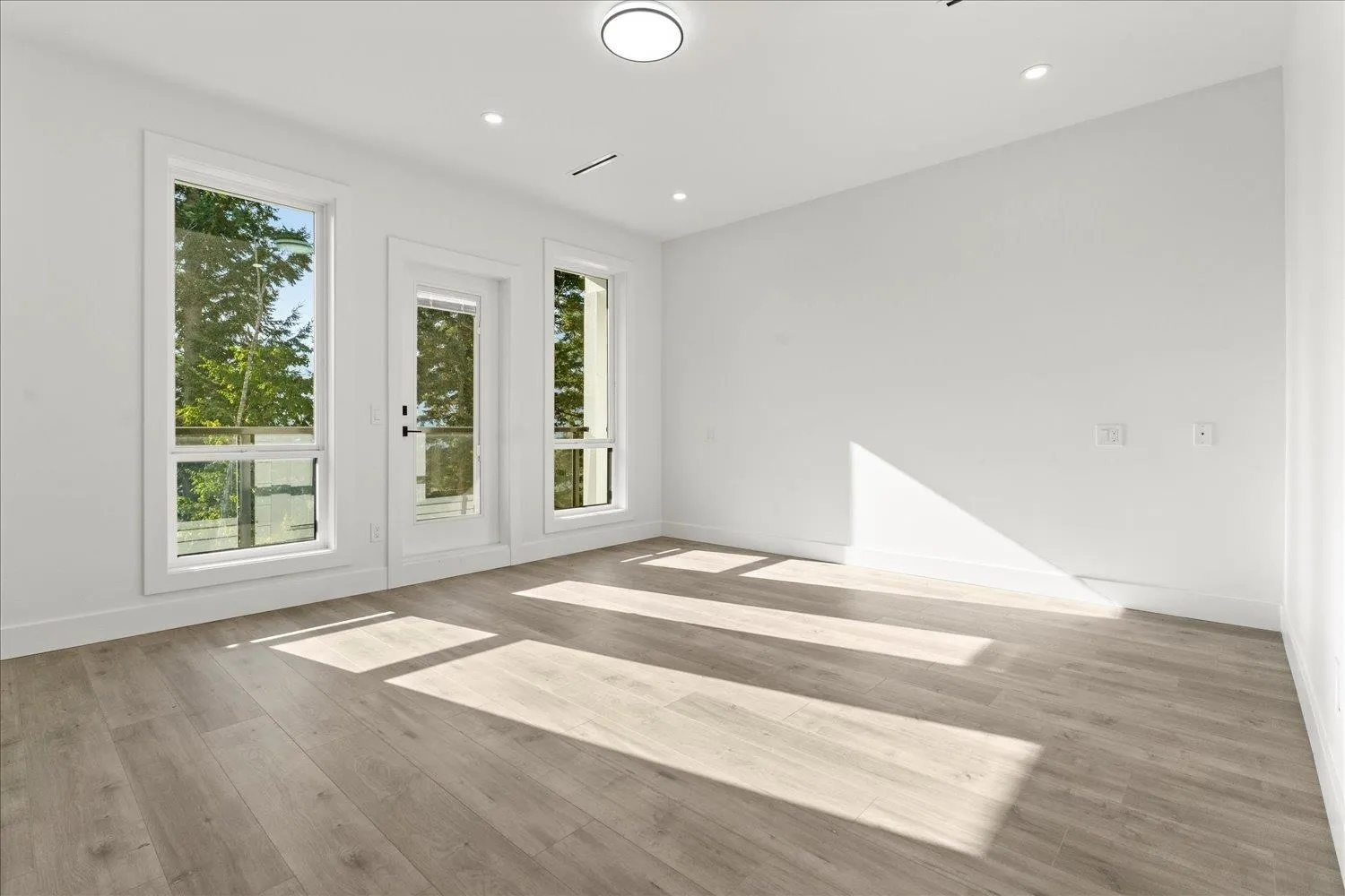 5578 Crimson Ridge