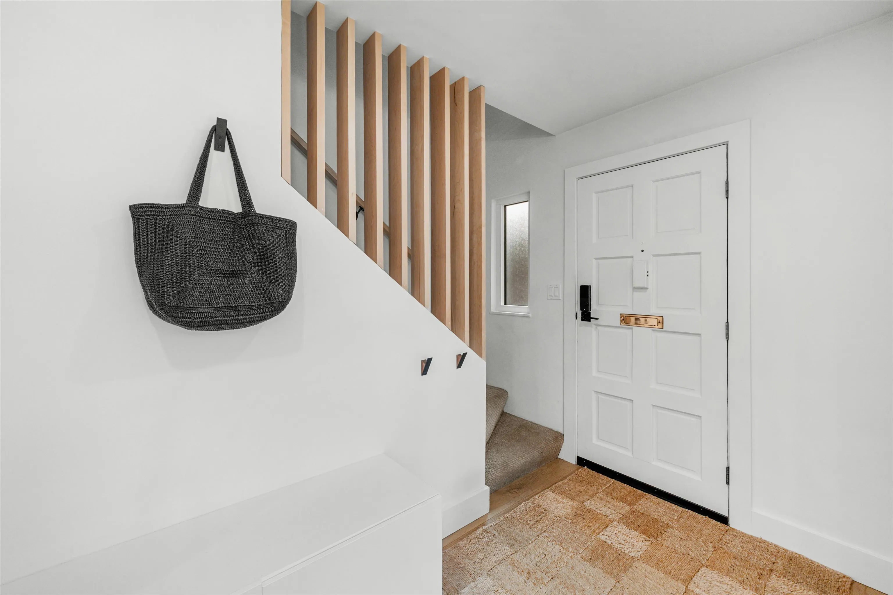 927 Old Lillooet Road