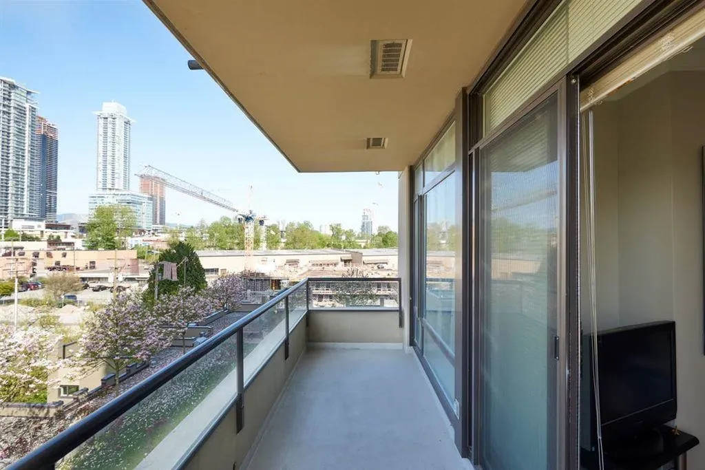 505 2355 Madison Avenue