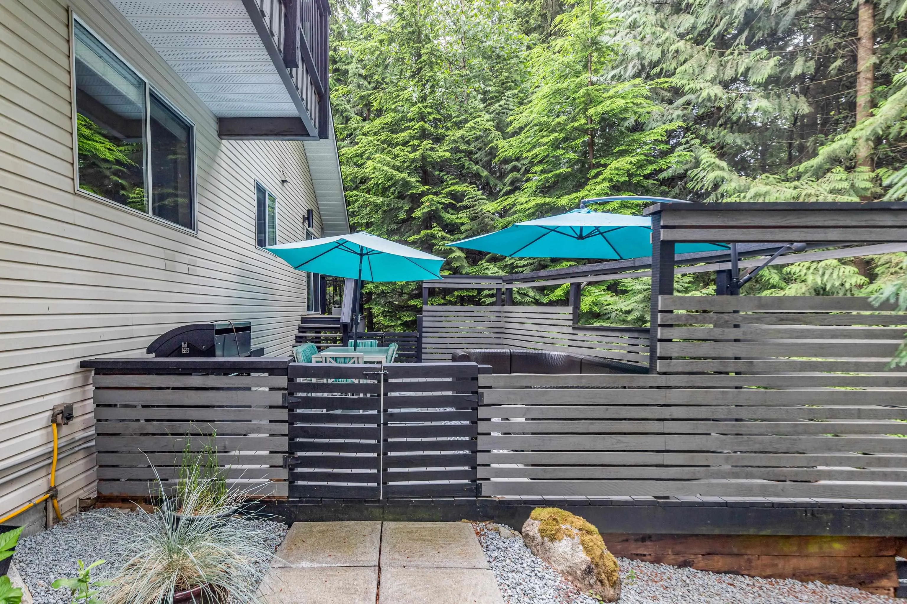 27740 Sayers Crescent