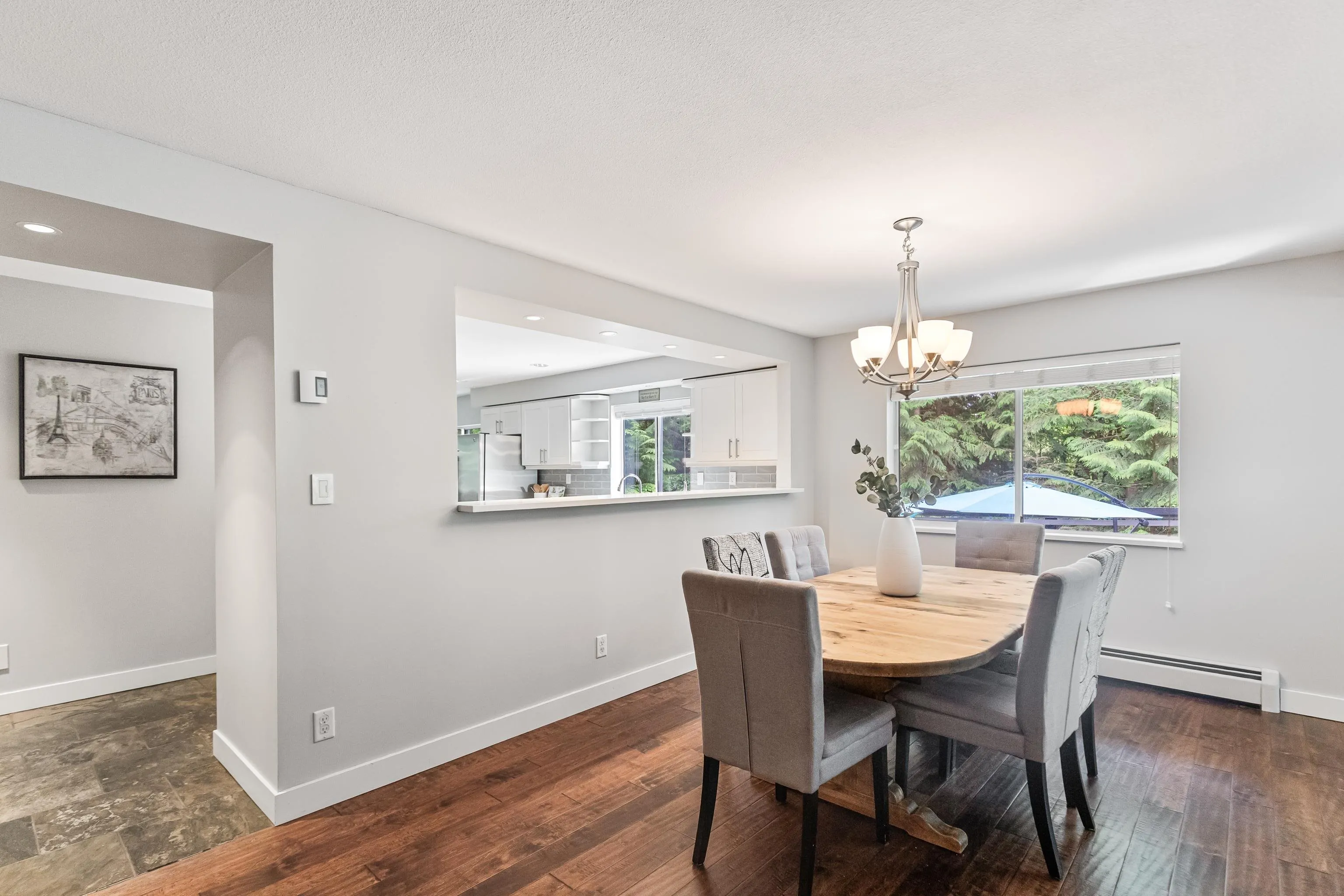 27740 Sayers Crescent