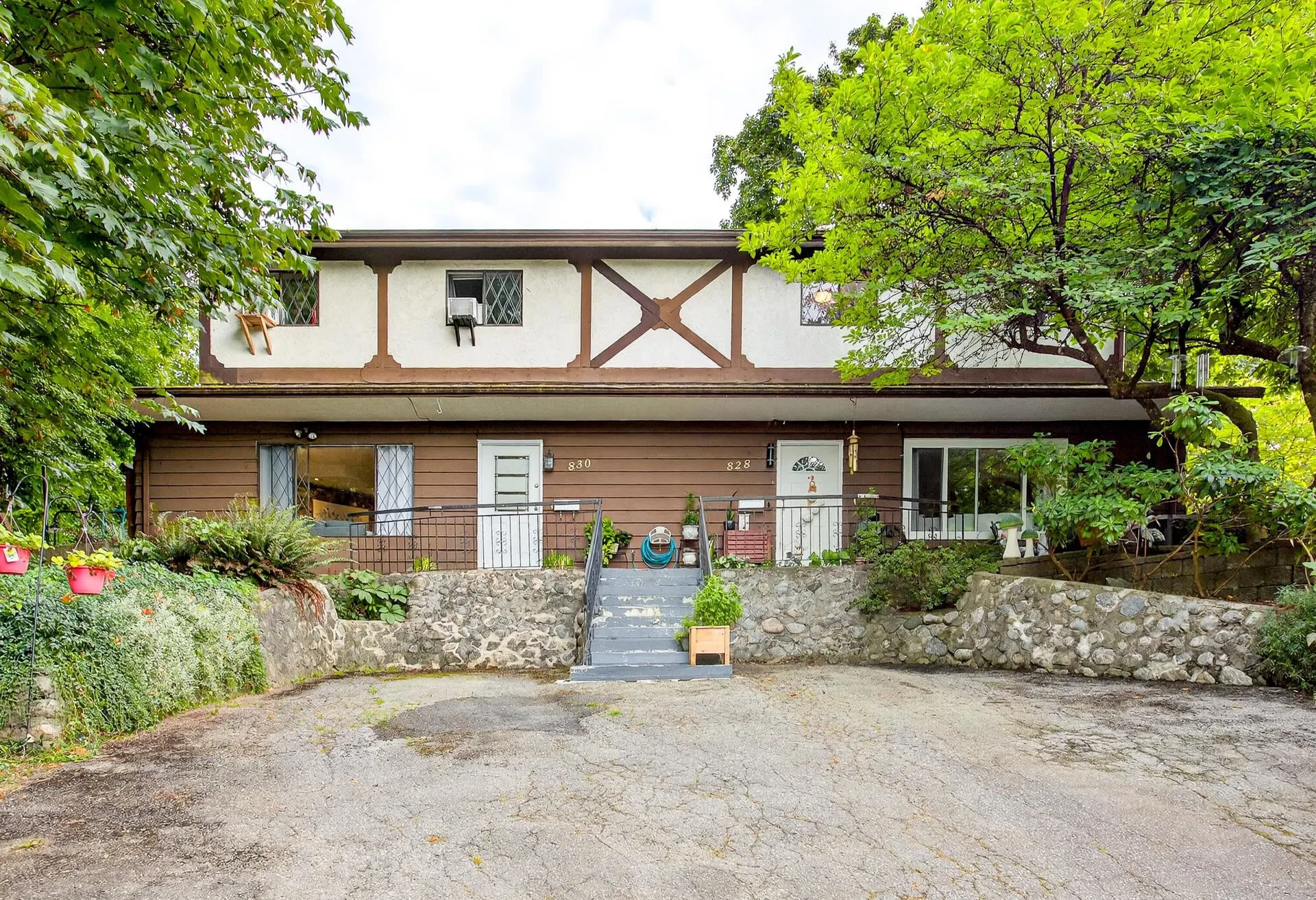 830 Ingersoll Avenue