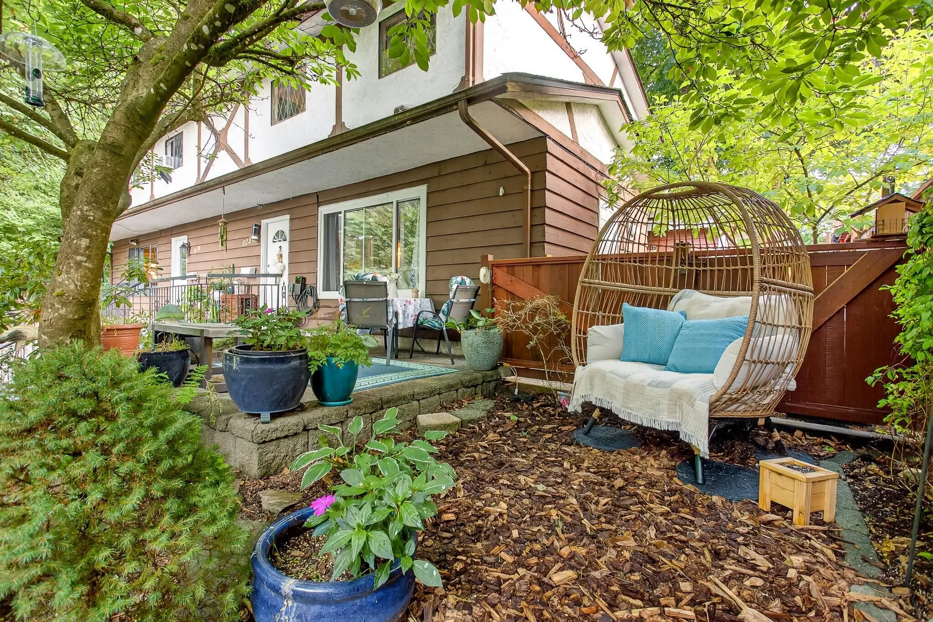 828 Ingersoll Avenue