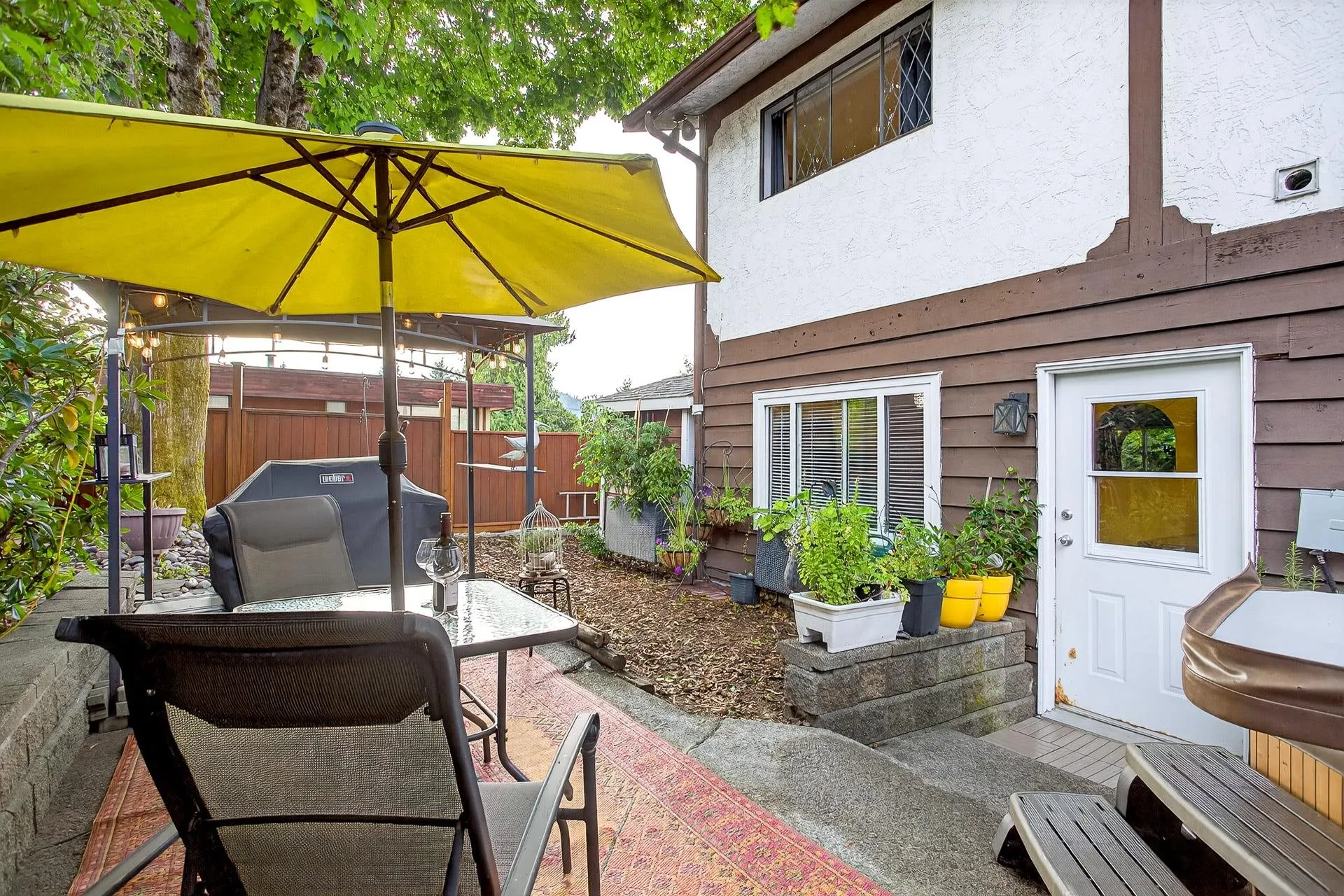 828 Ingersoll Avenue