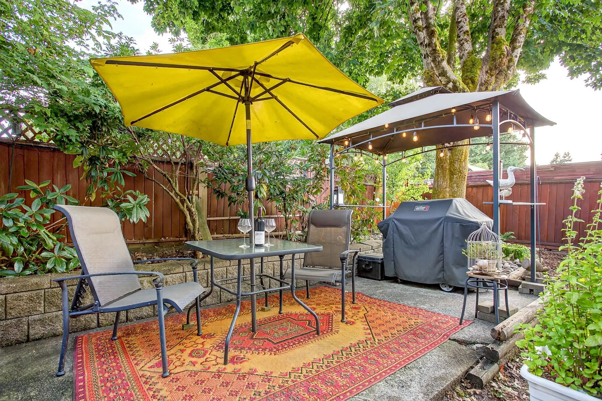 828 Ingersoll Avenue