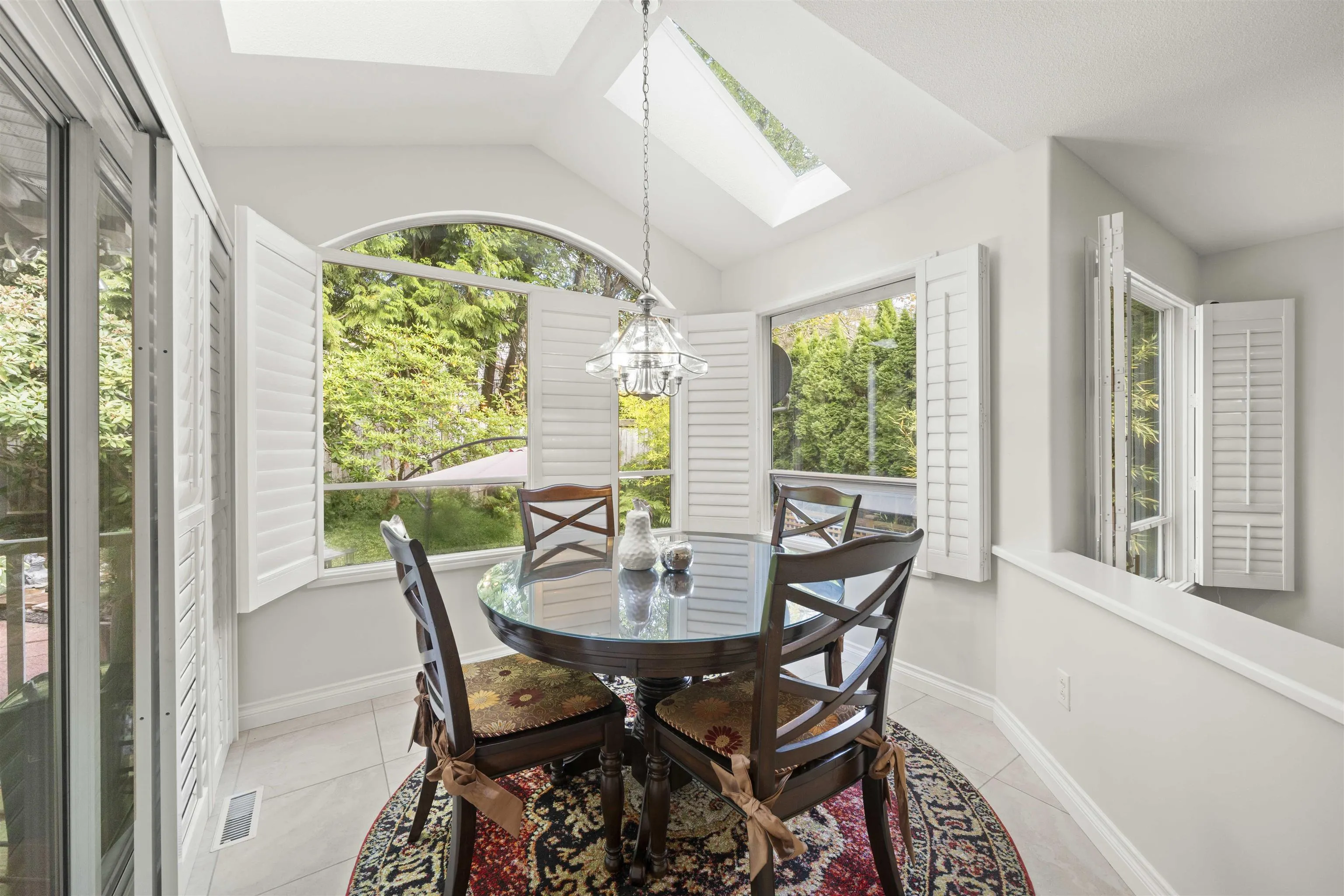 102 Aspenwood Drive