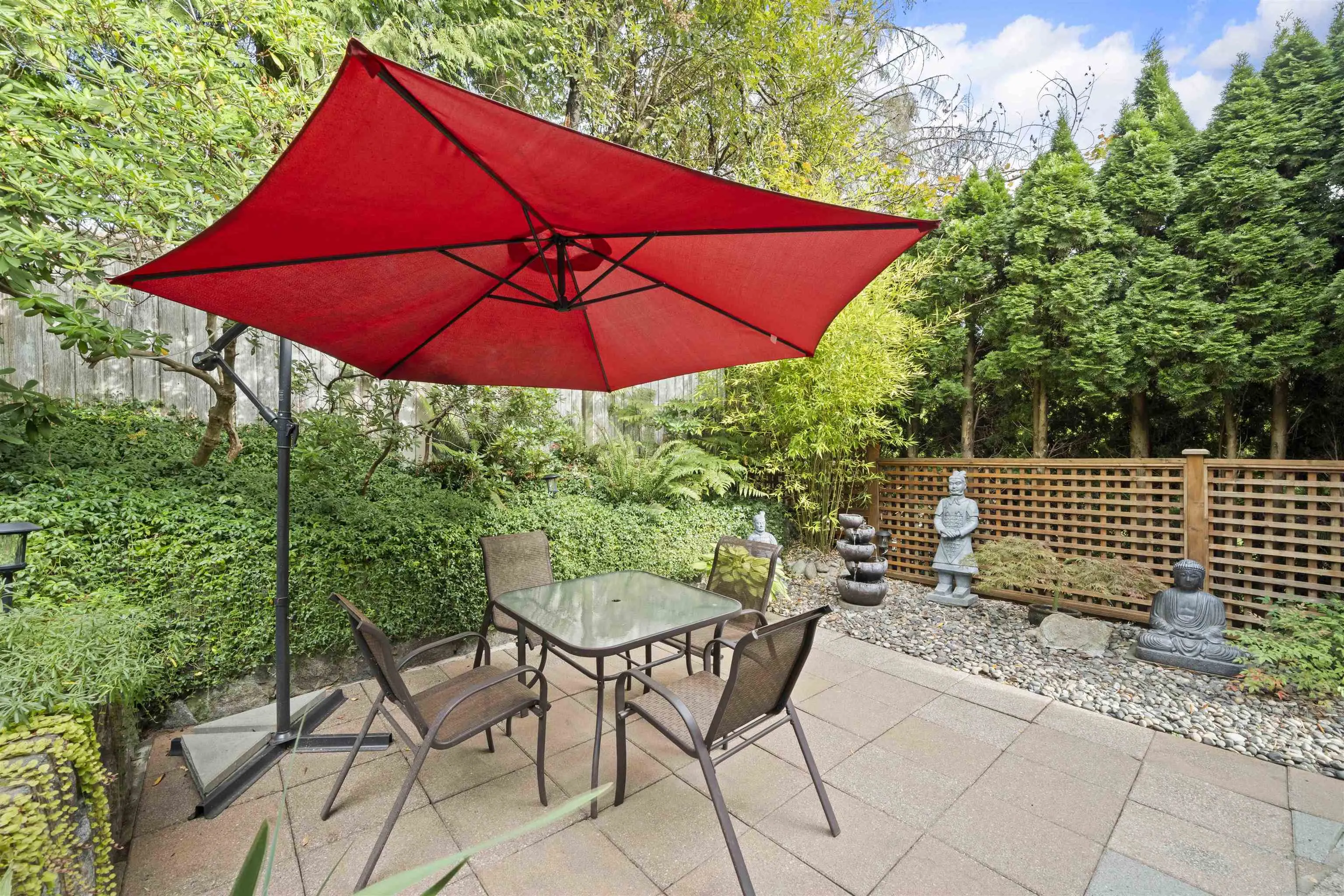 102 Aspenwood Drive