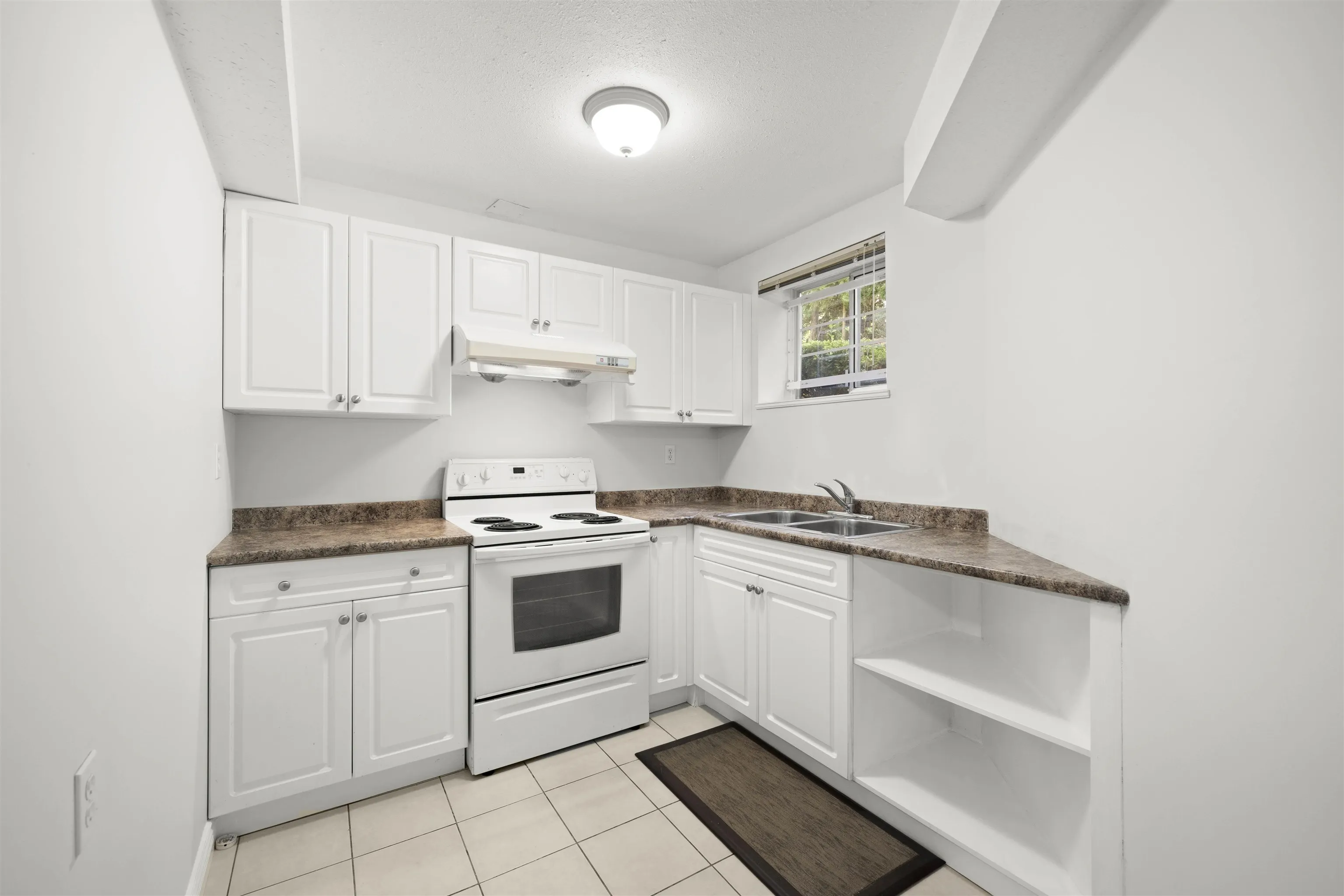 102 Aspenwood Drive