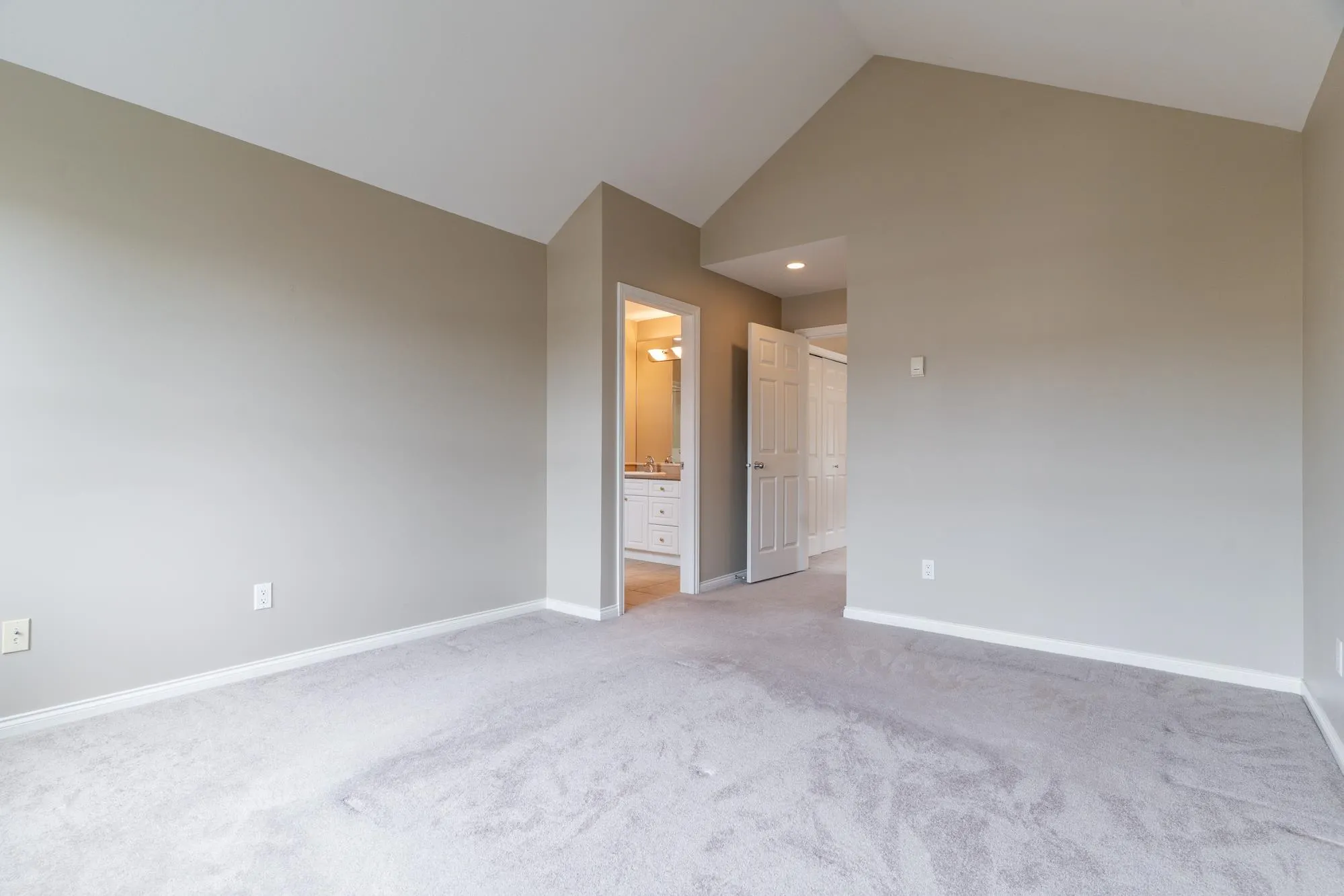 40 3088 Francis Road