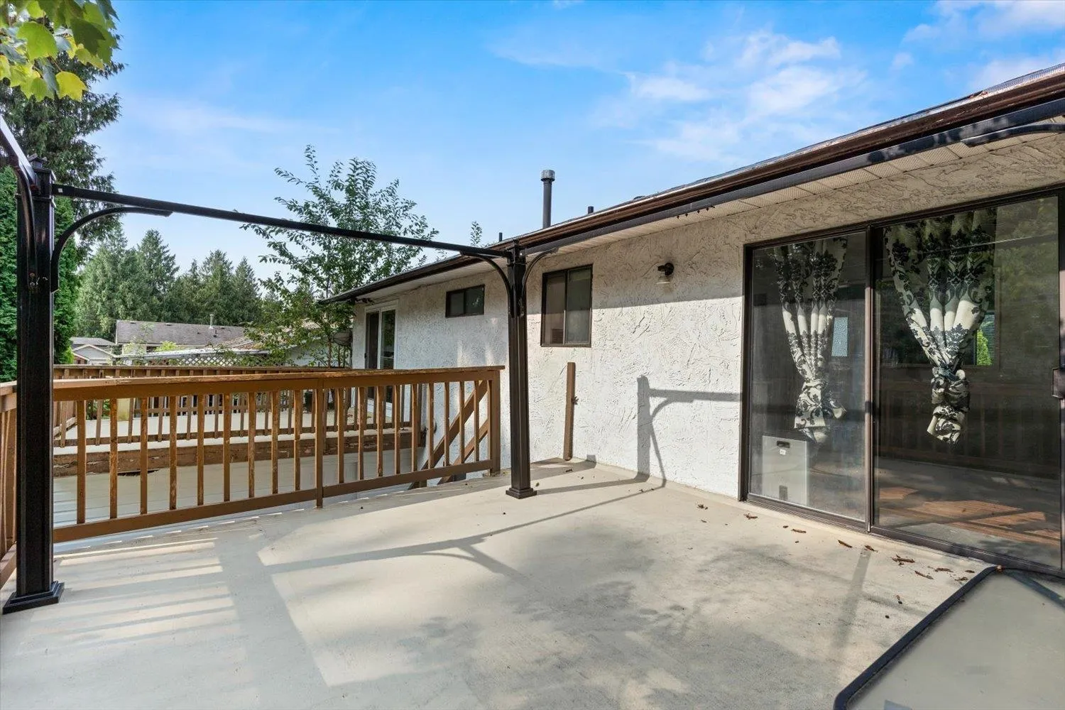 7976 Tanager Street