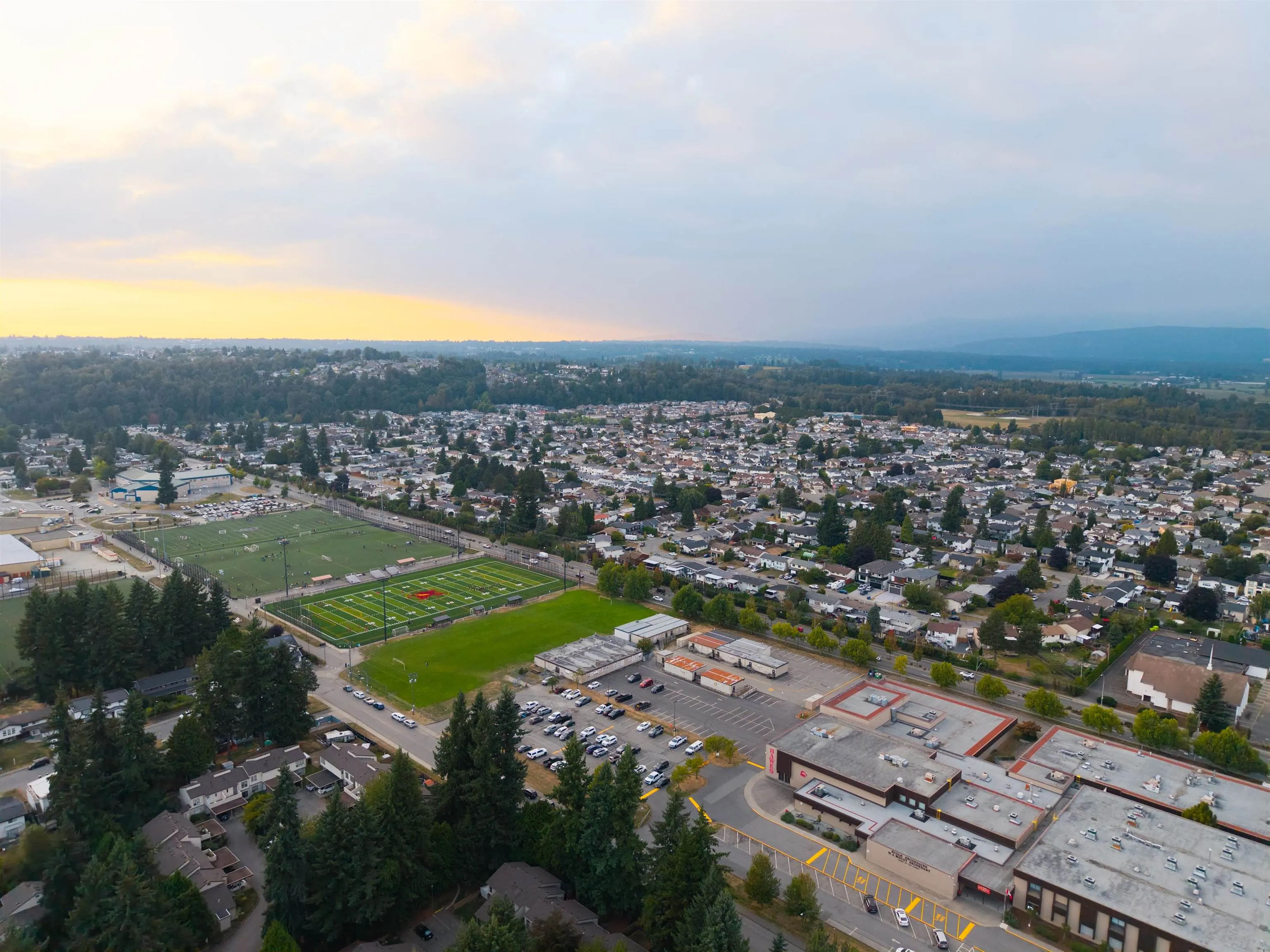 42 32310 Mouat Drive