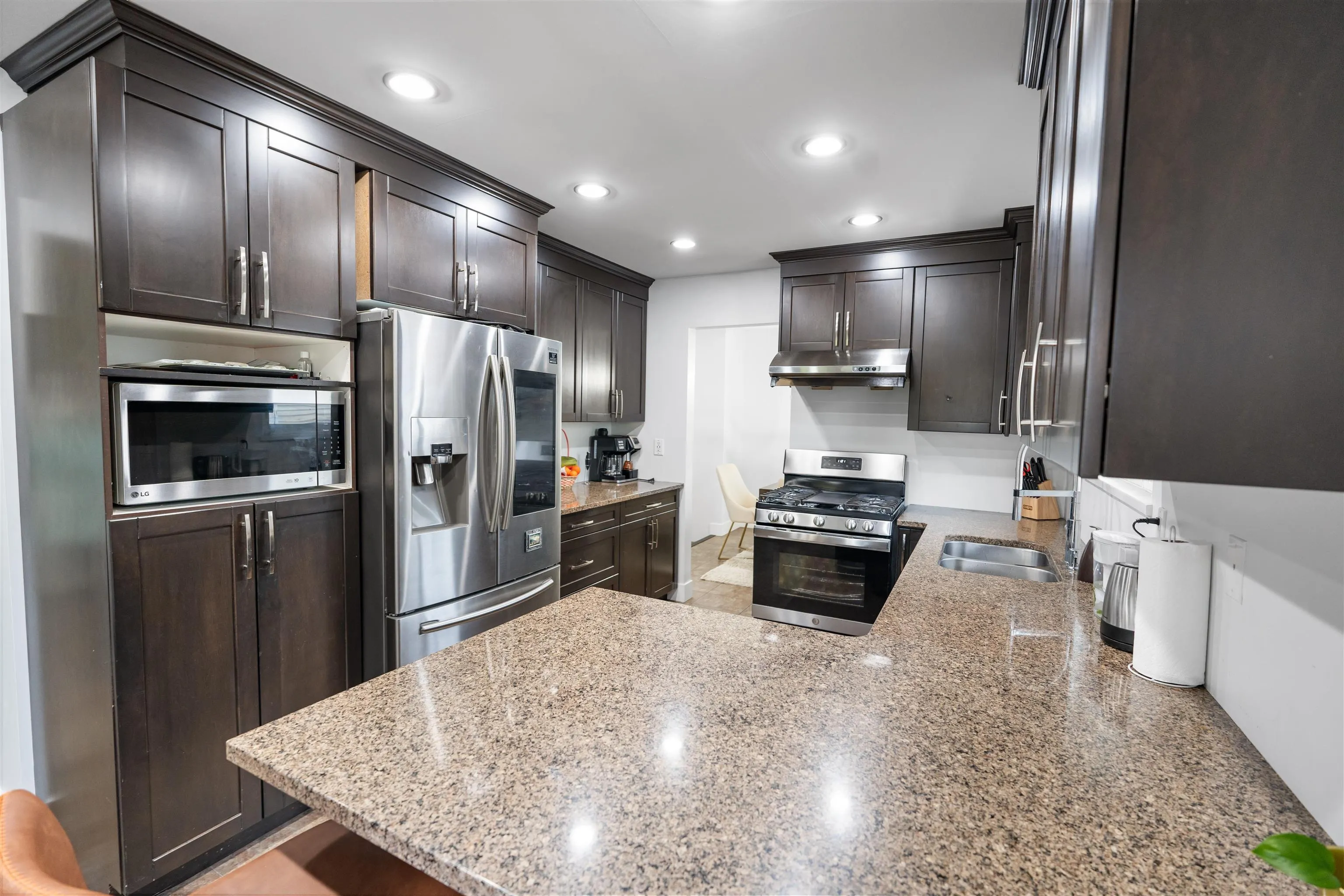 18046 61a Avenue