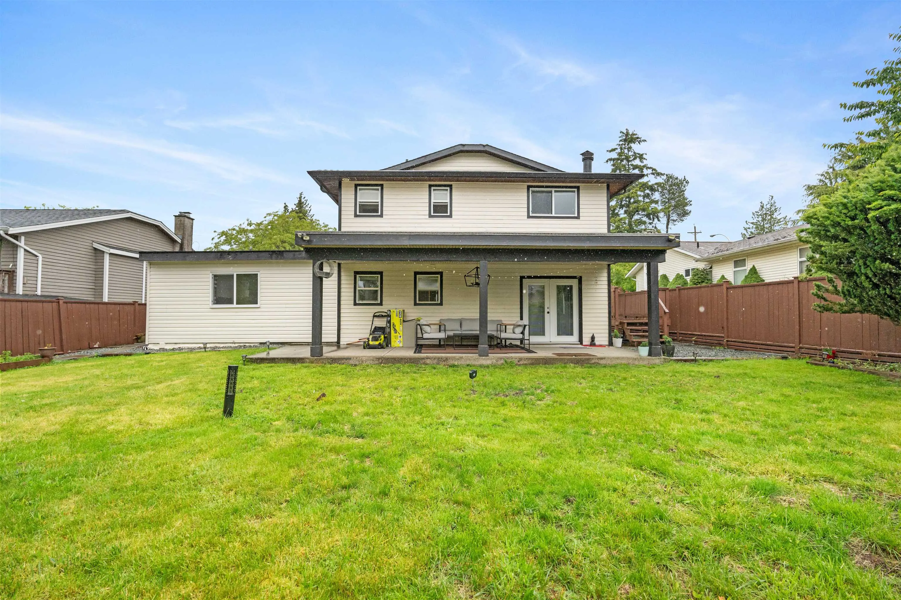 18046 61a Avenue