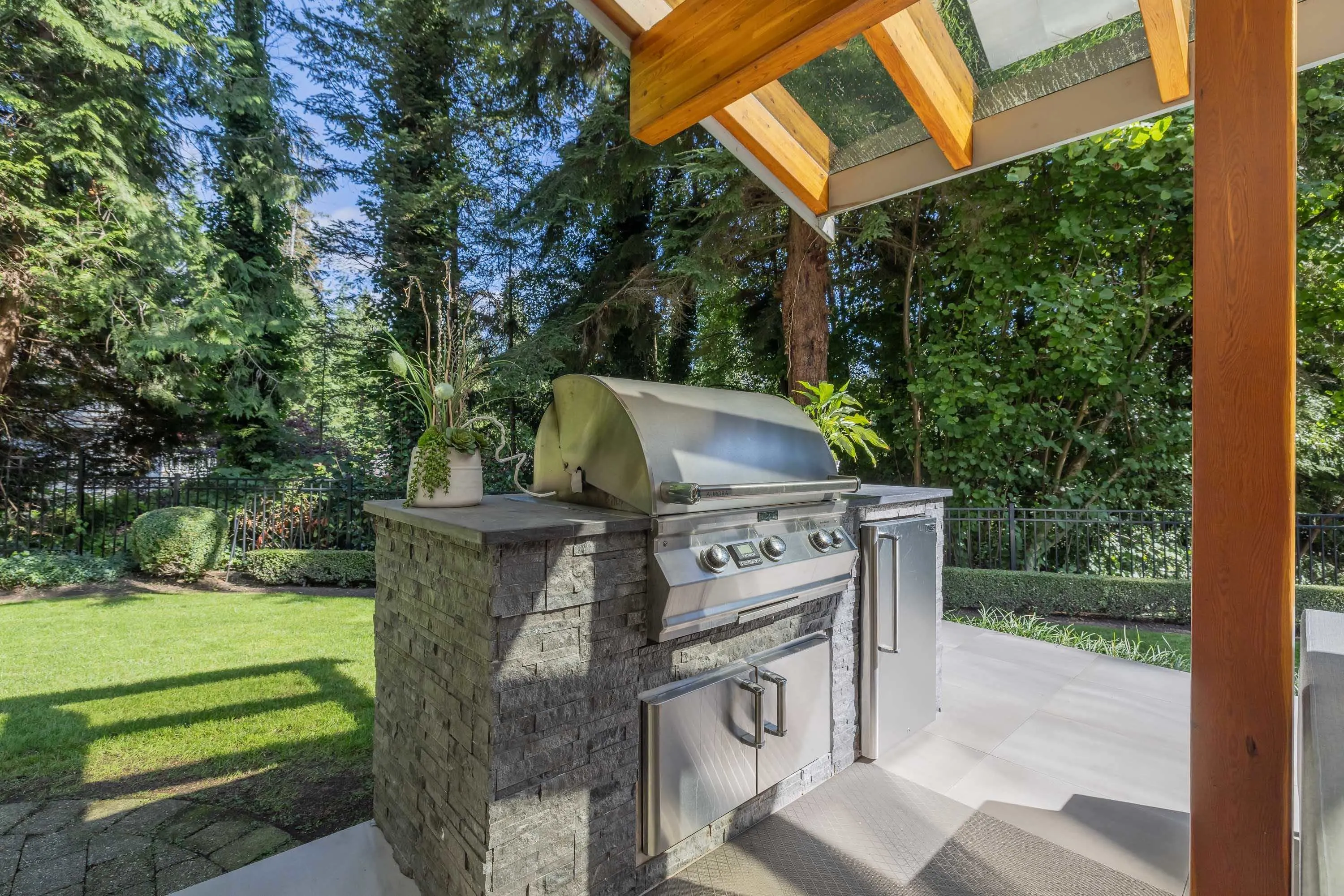 416 Gordon Avenue