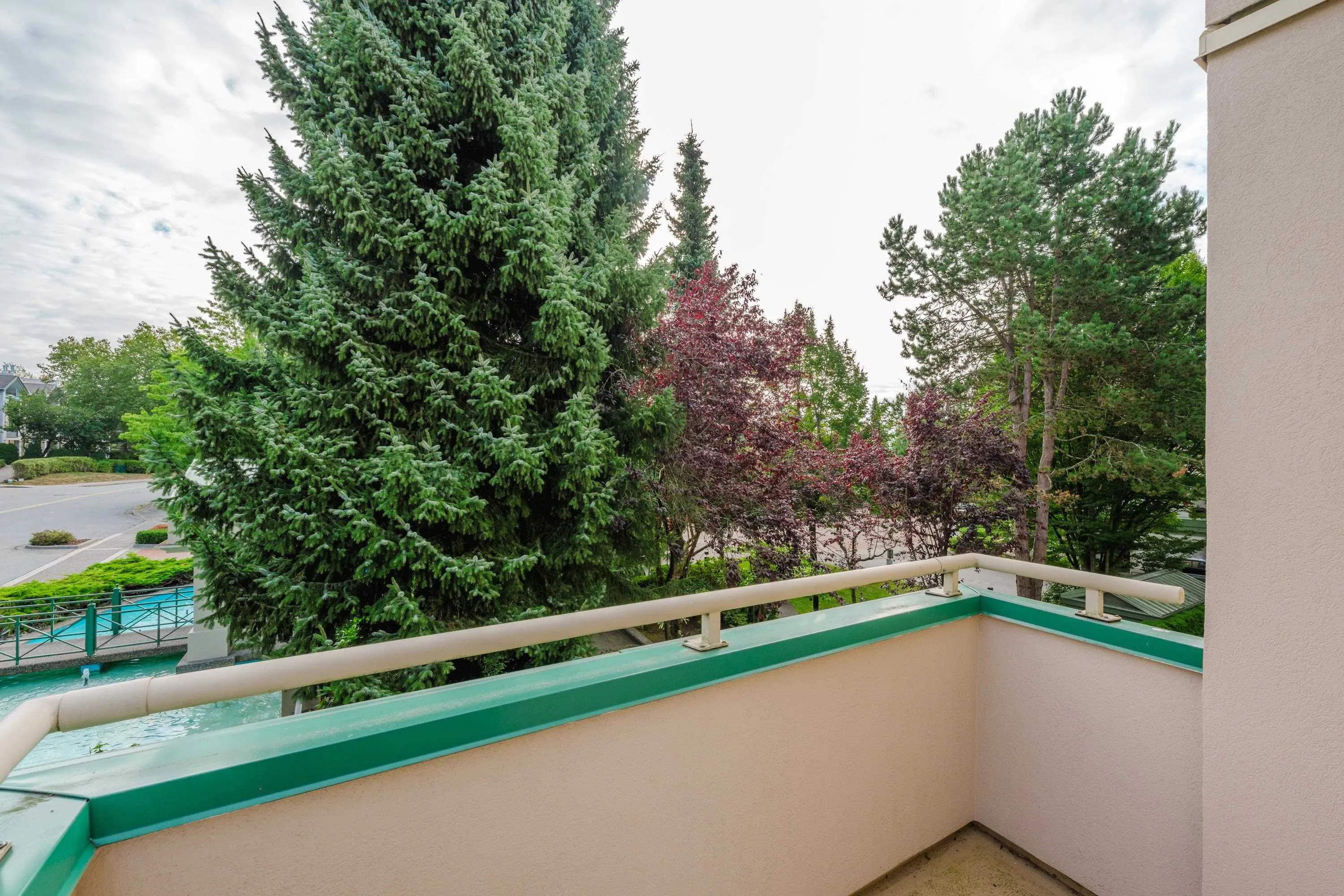 303 13870 70 Avenue