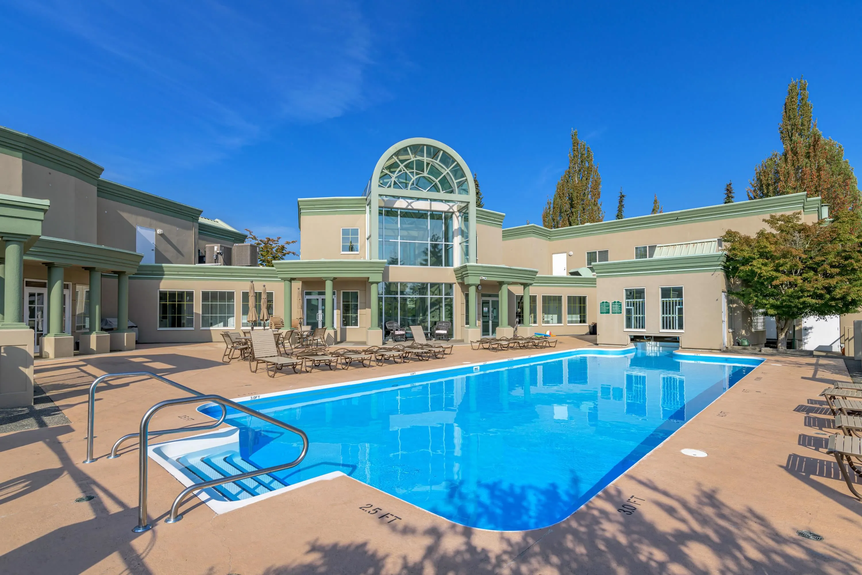 303 13870 70 Avenue