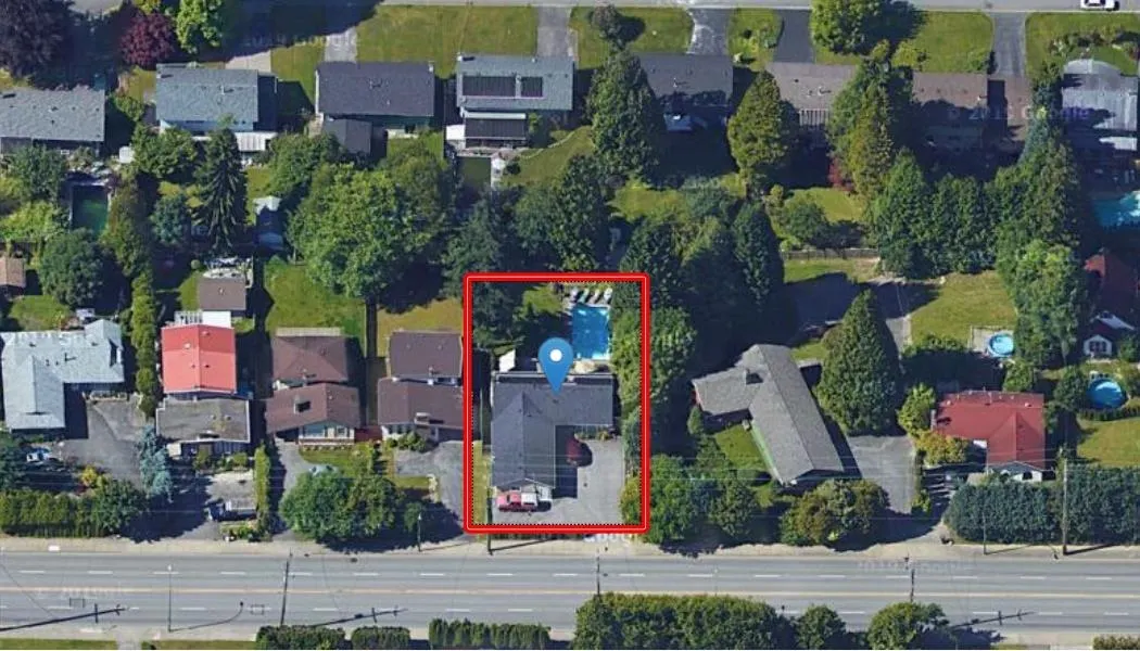 895 Como Lake Avenue