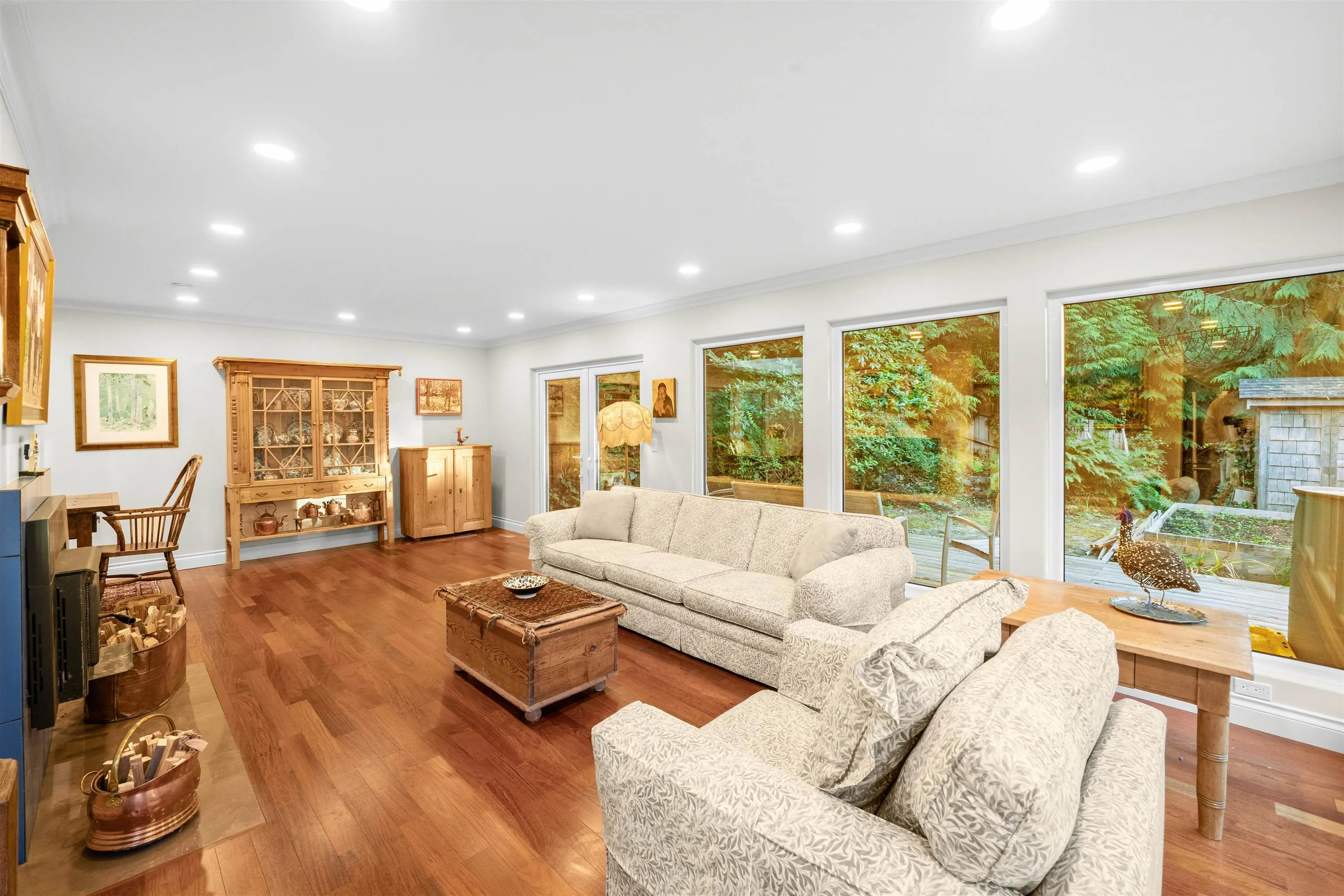 6775 Marine Drive