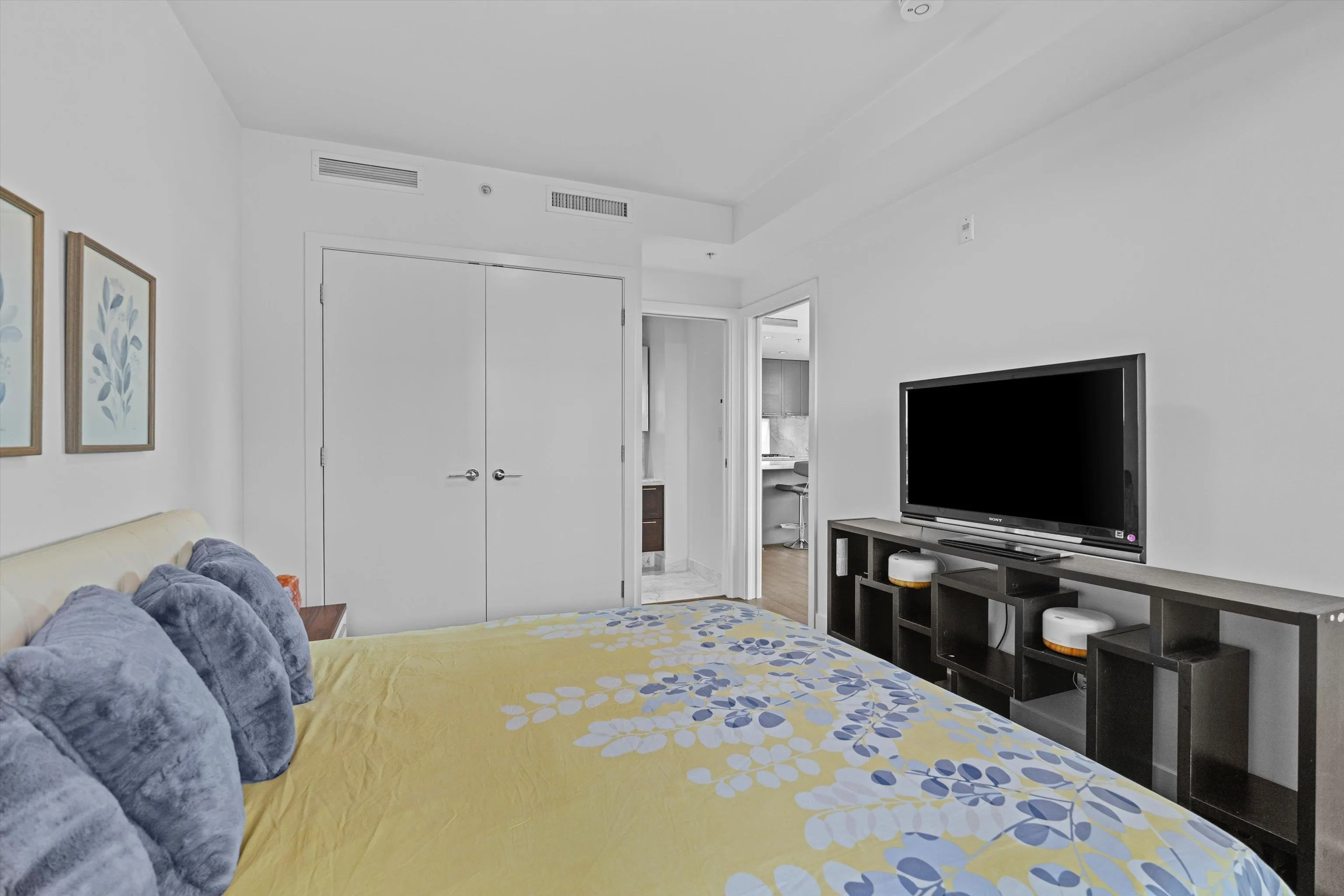 312 2118 W 15th Avenue