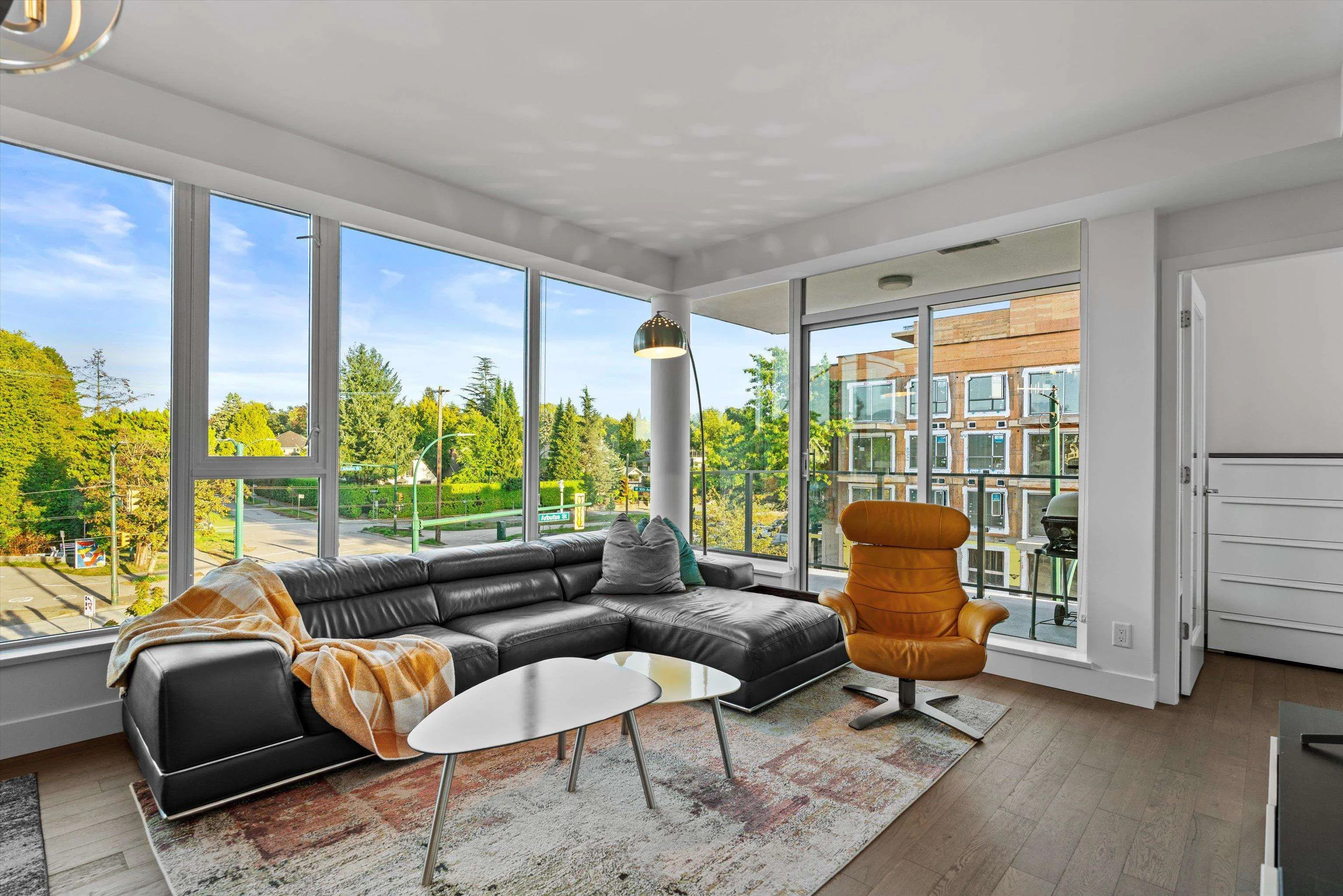 312 2118 W 15th Avenue