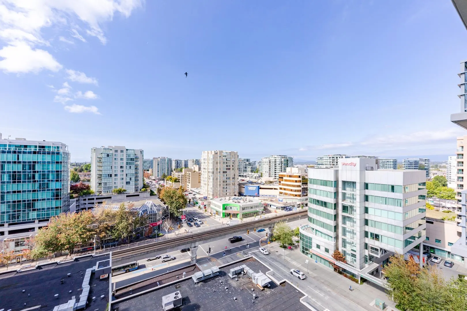 1602 8068 Westminster Highway