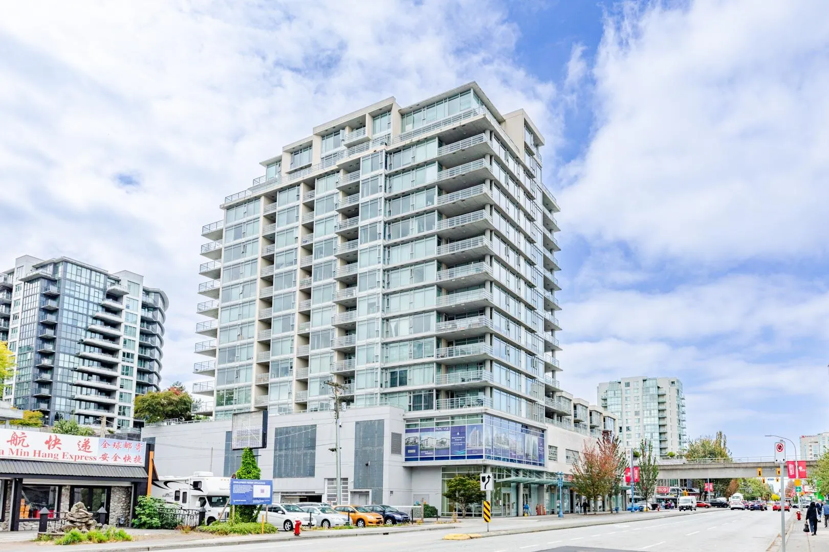 1602 8068 Westminster Highway