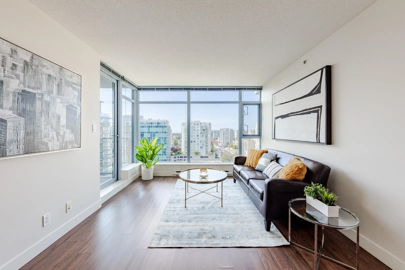 1602 8068 Westminster Highway