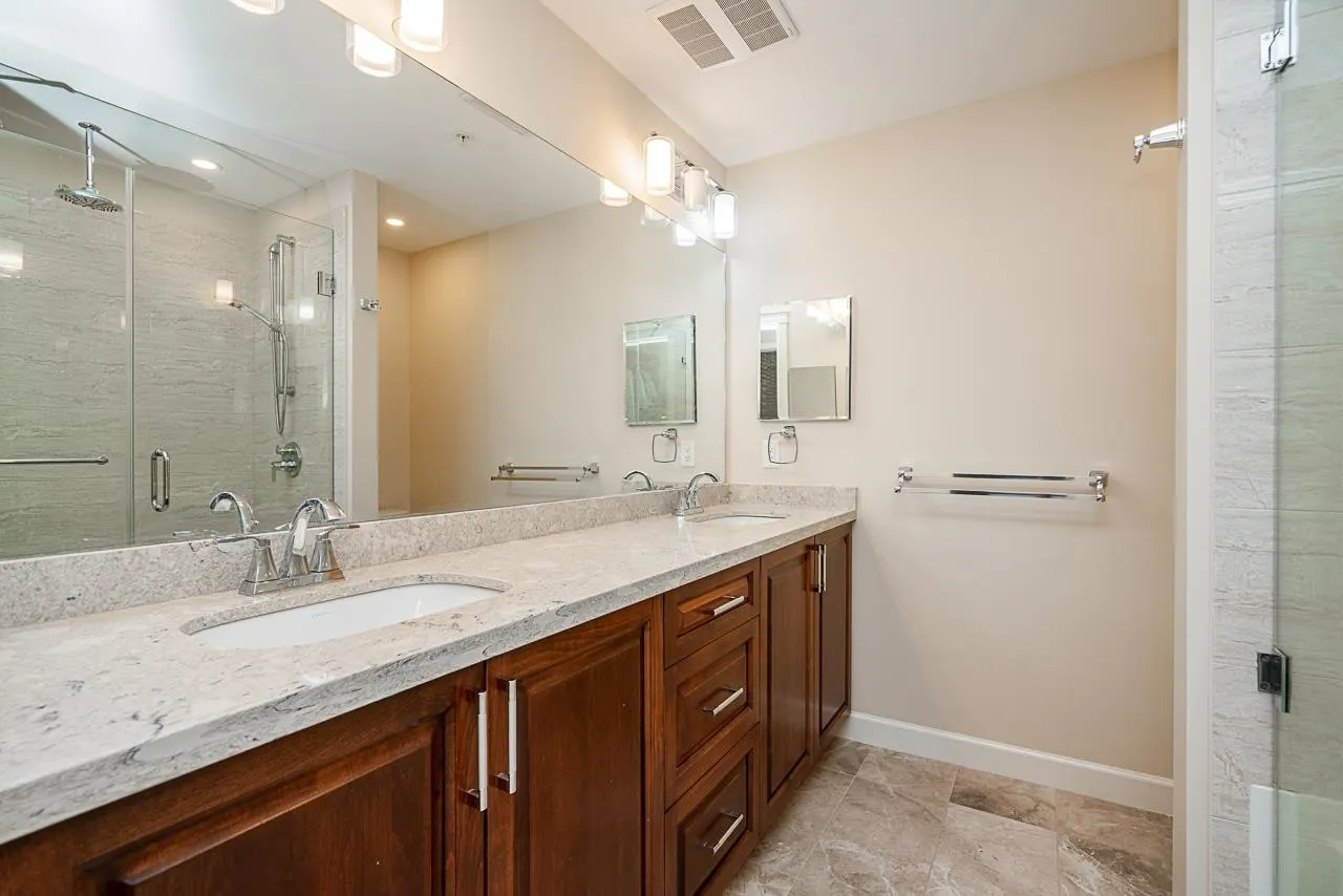 211 20325 85 Avenue