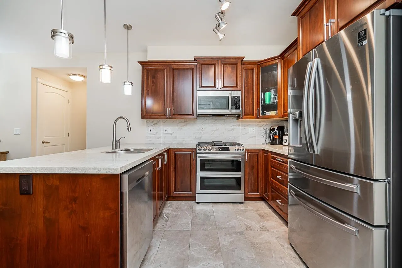 211 20325 85 Avenue