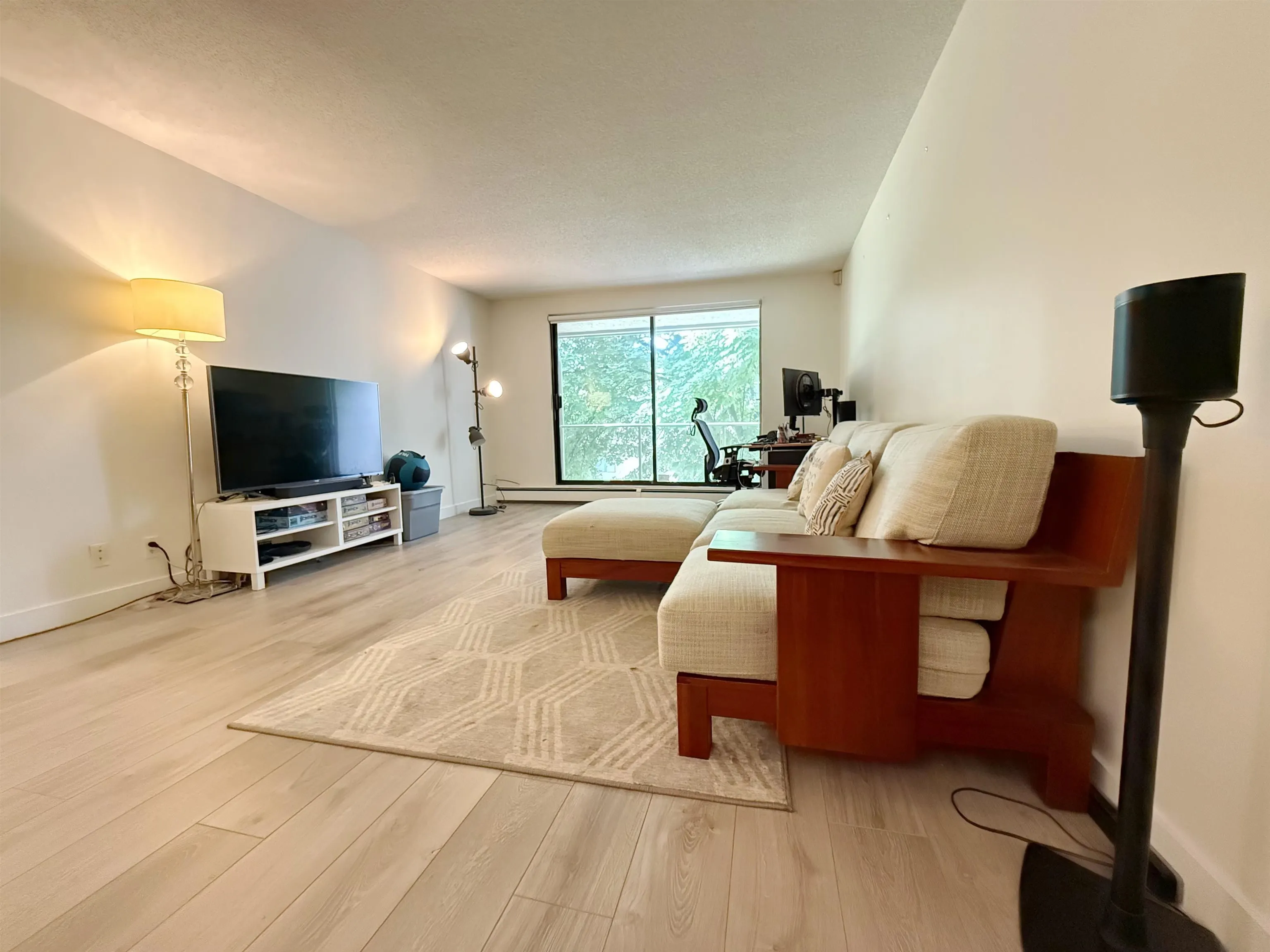 209 5411 Arcadia Road
