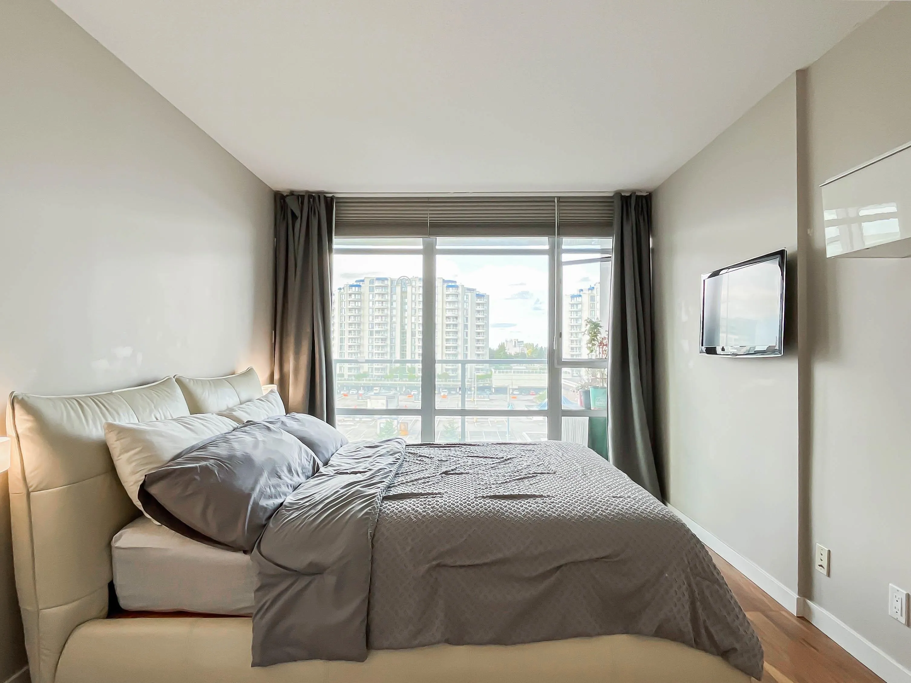 906 7888 Saba Road