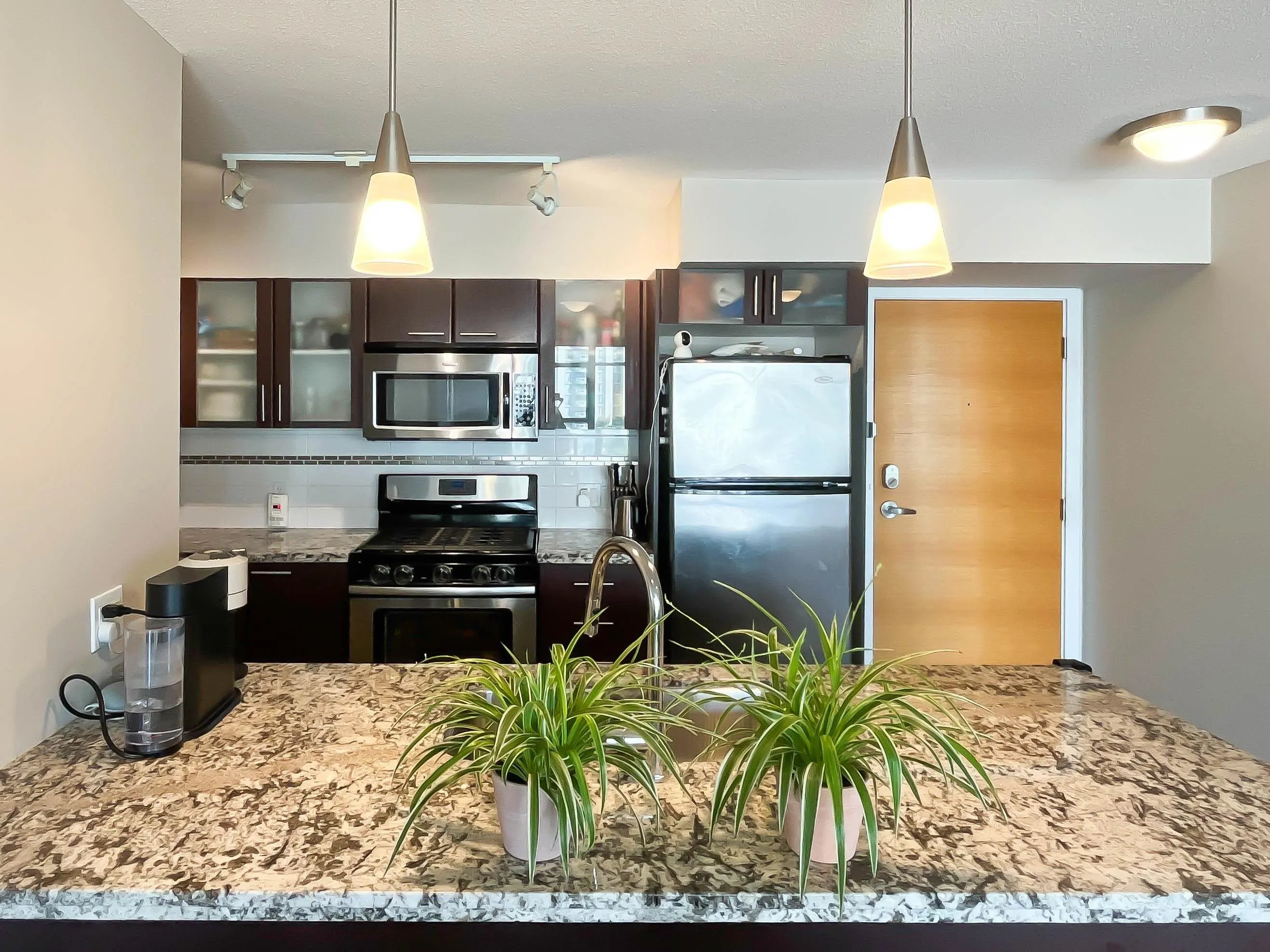 906 7888 Saba Road