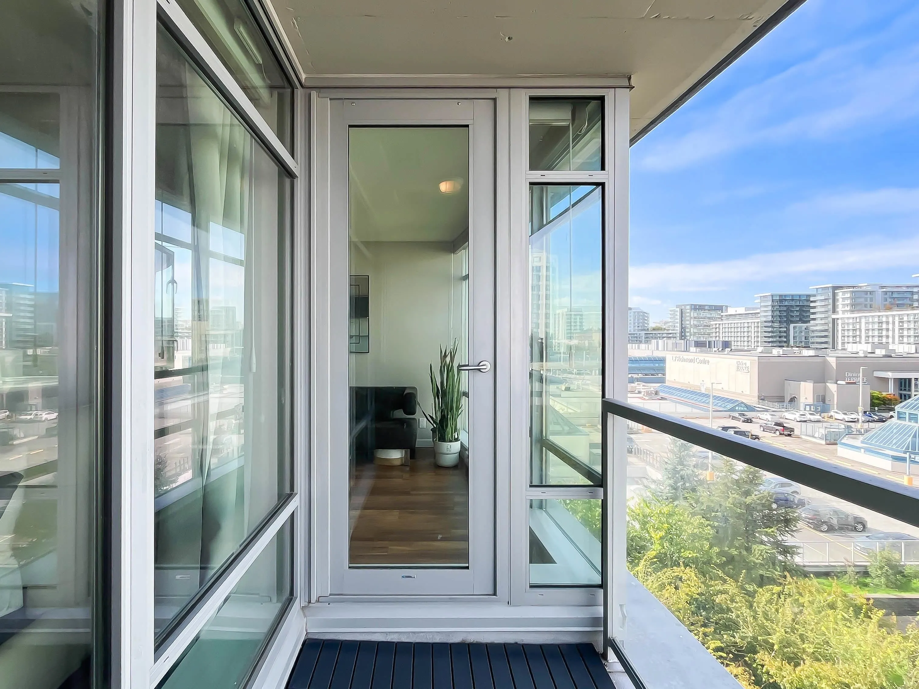 906 7888 Saba Road