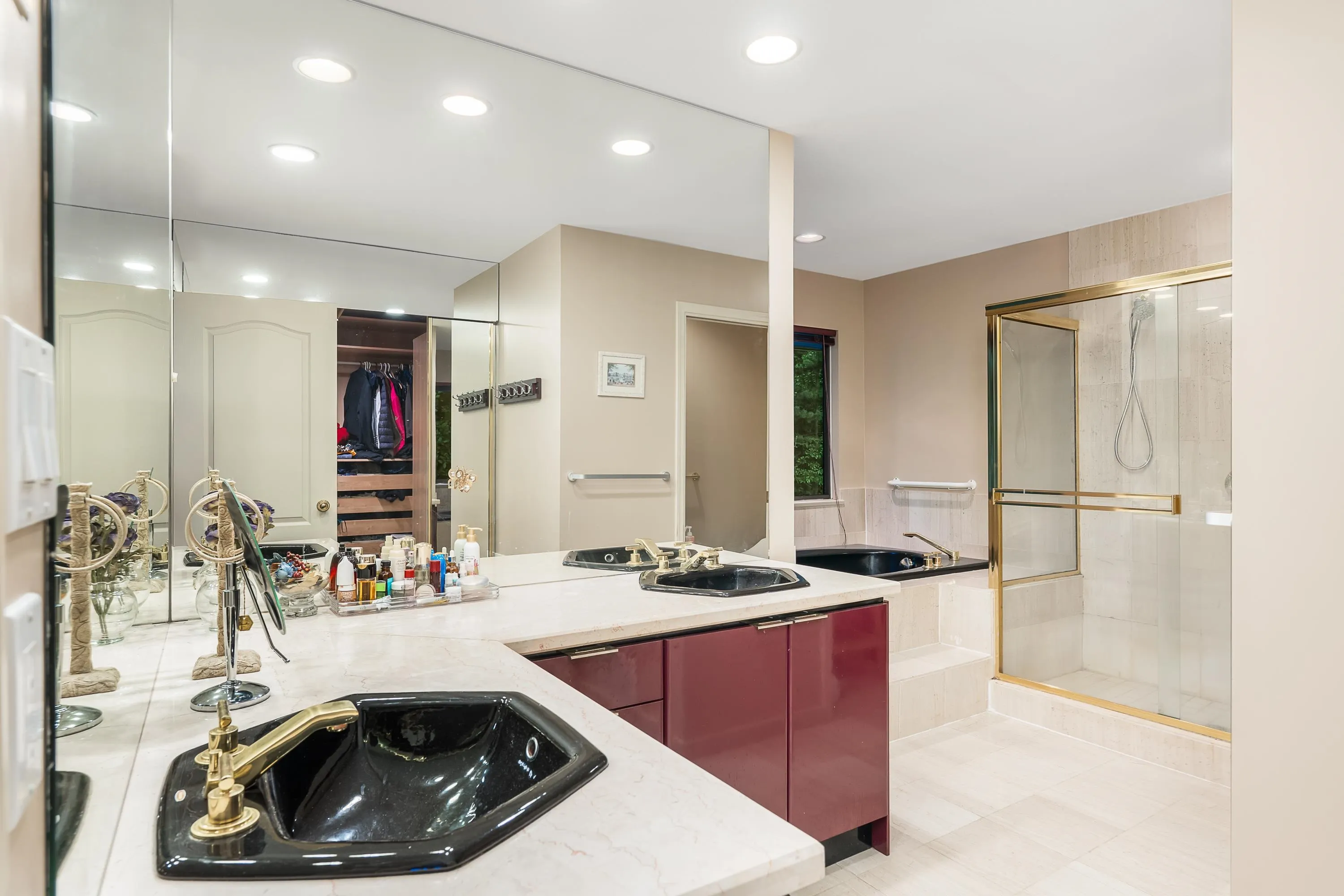 1595 Tyrol Court
