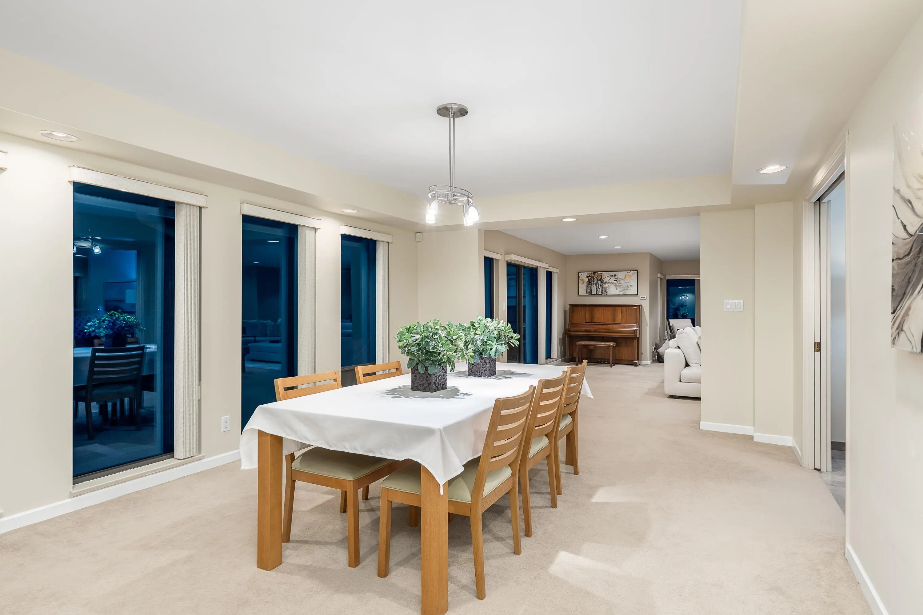 1595 Tyrol Court