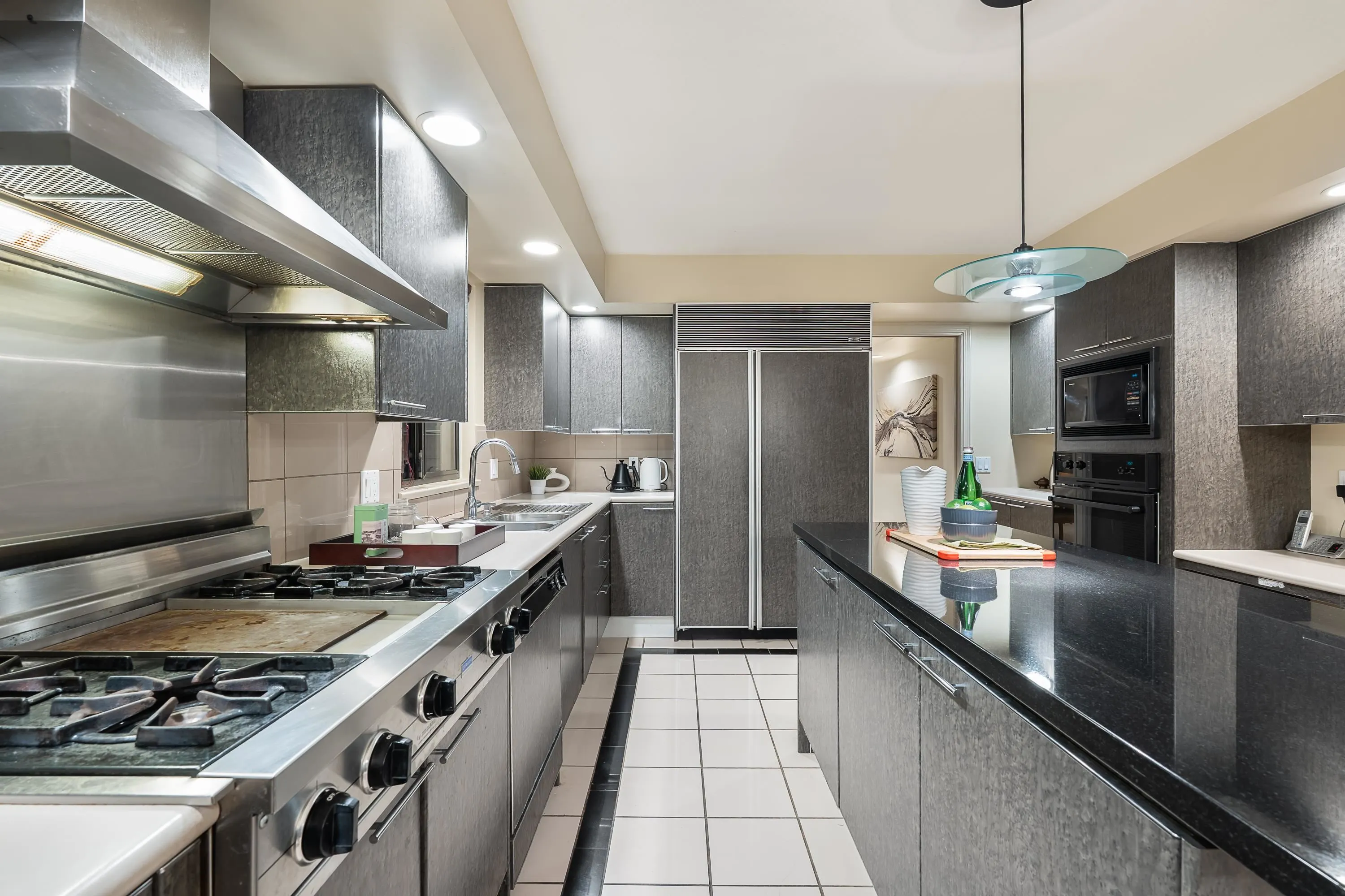1595 Tyrol Court