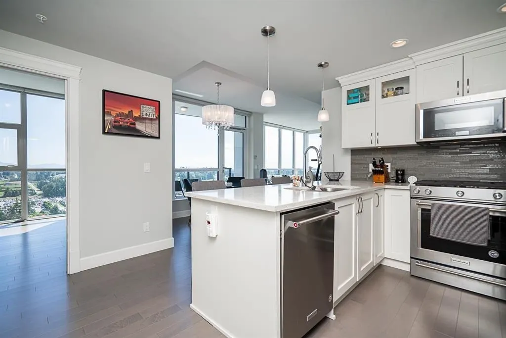 2207 2180 Gladwin Road