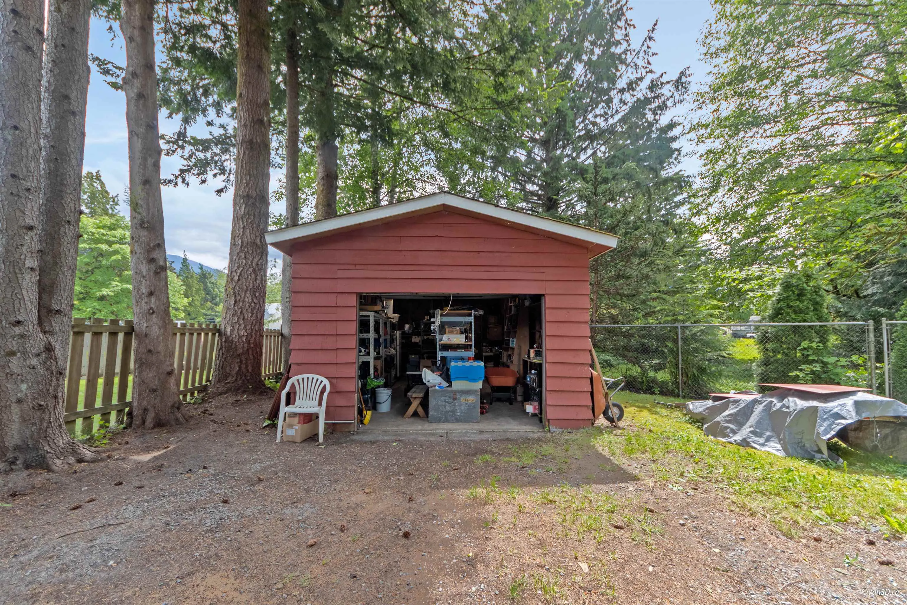 25 Bracken Parkway