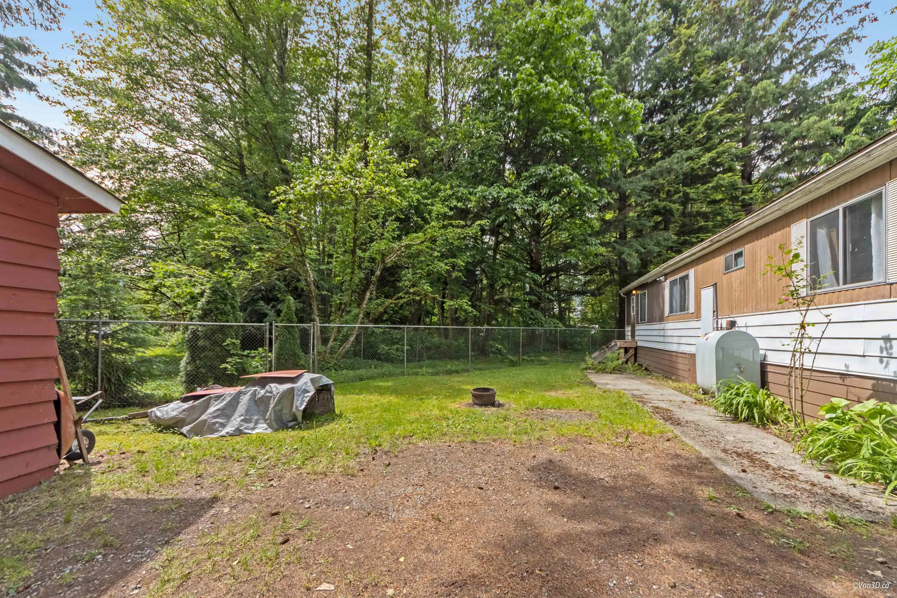 25 Bracken Parkway