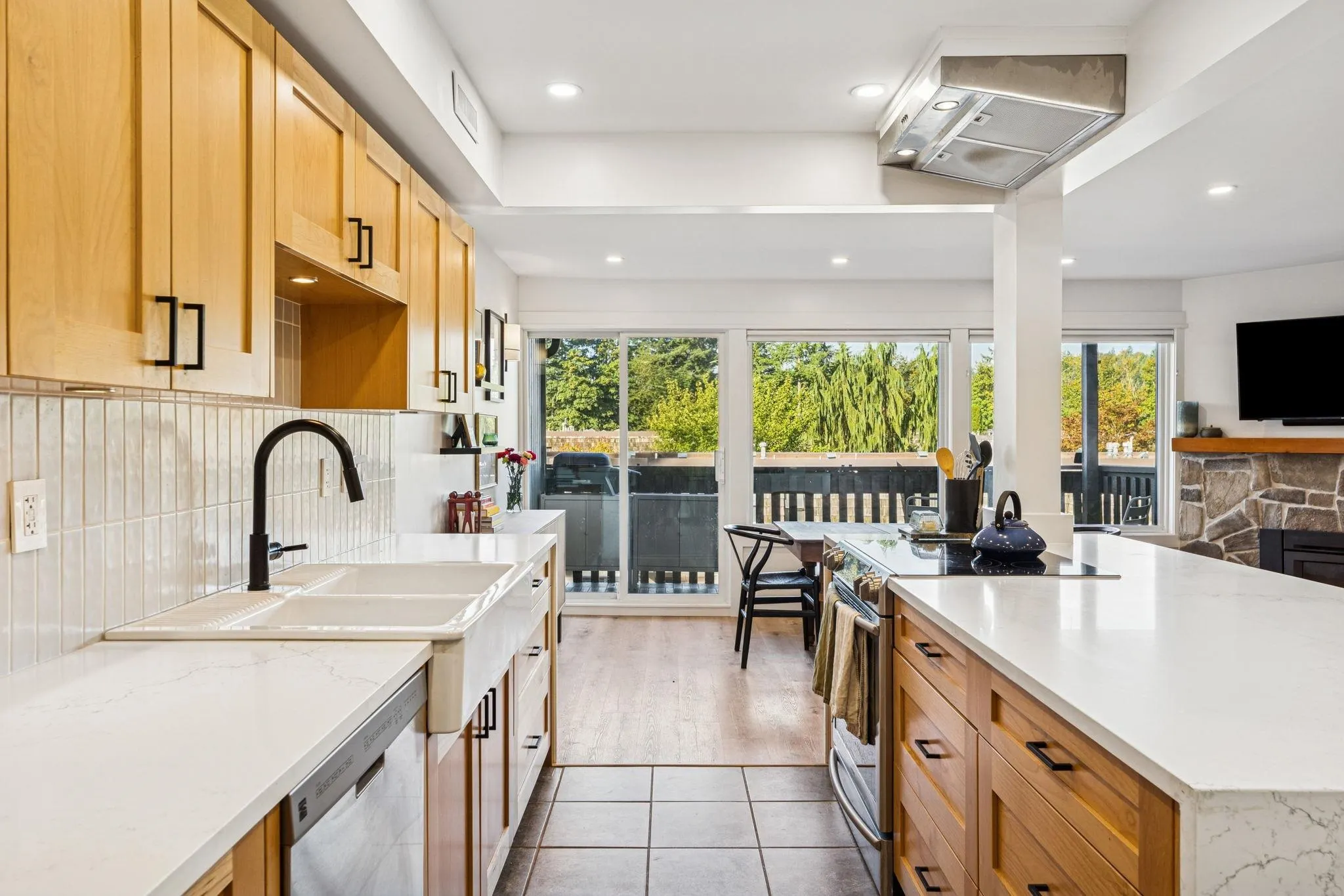 1053 Old Lillooet Road