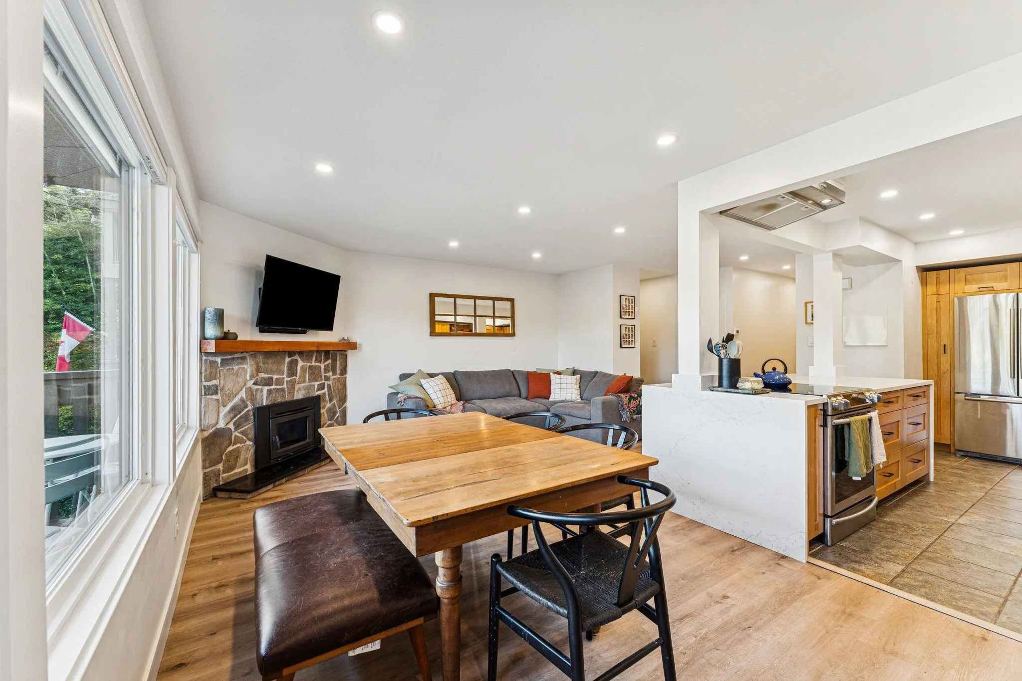 1053 Old Lillooet Road