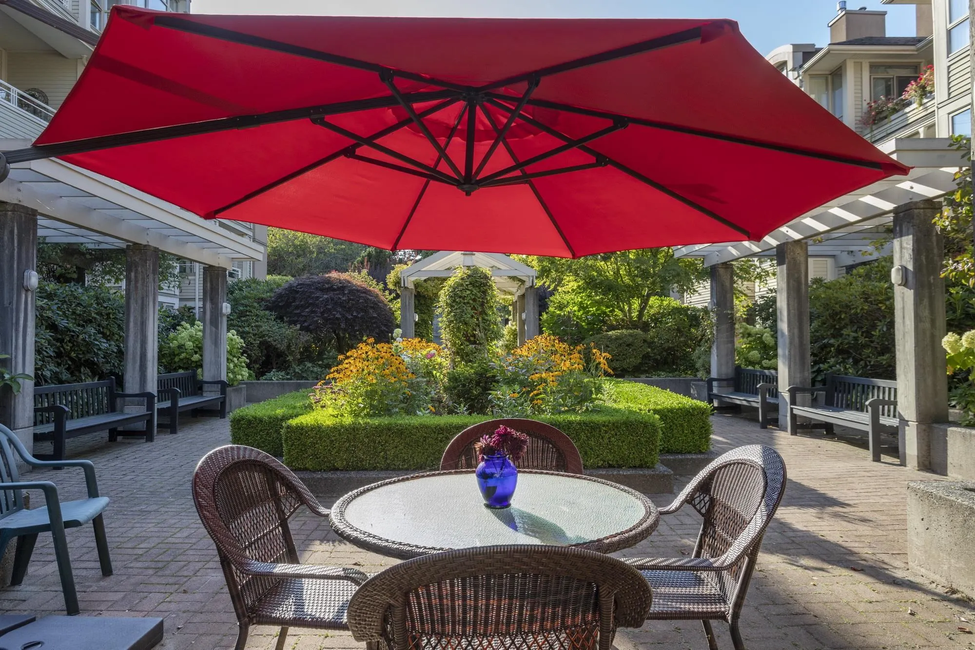 405 3777 W 8th Avenue