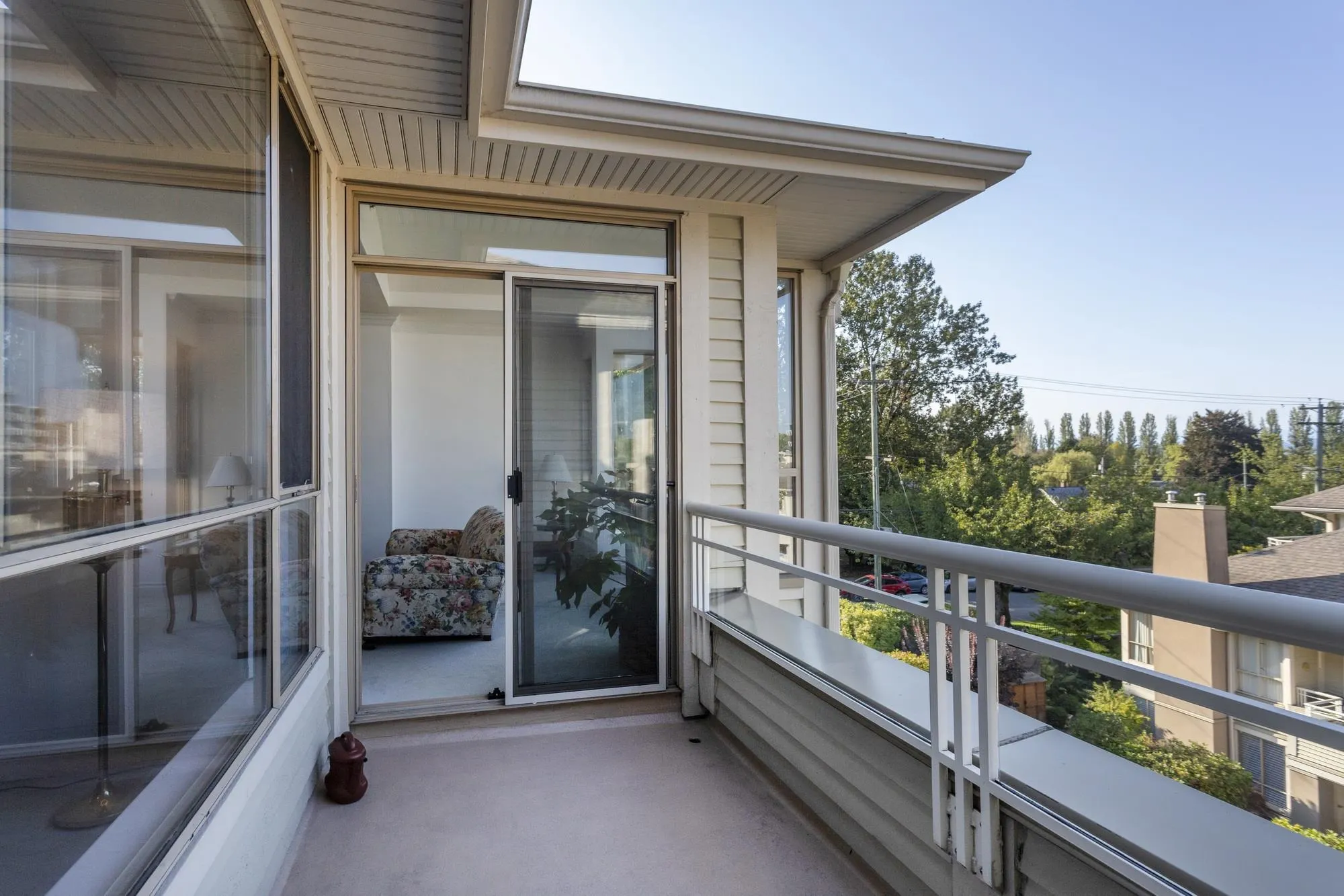 405 3777 W 8th Avenue