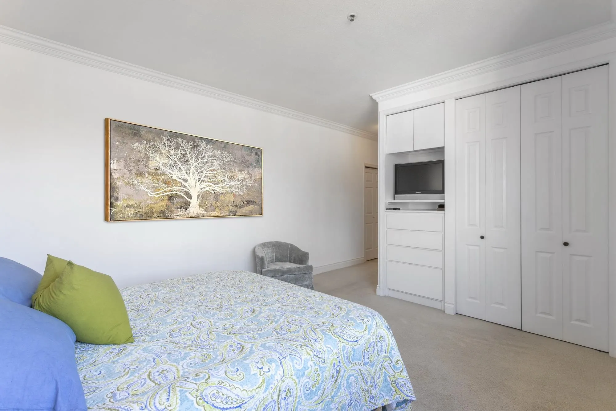 405 3777 W 8th Avenue