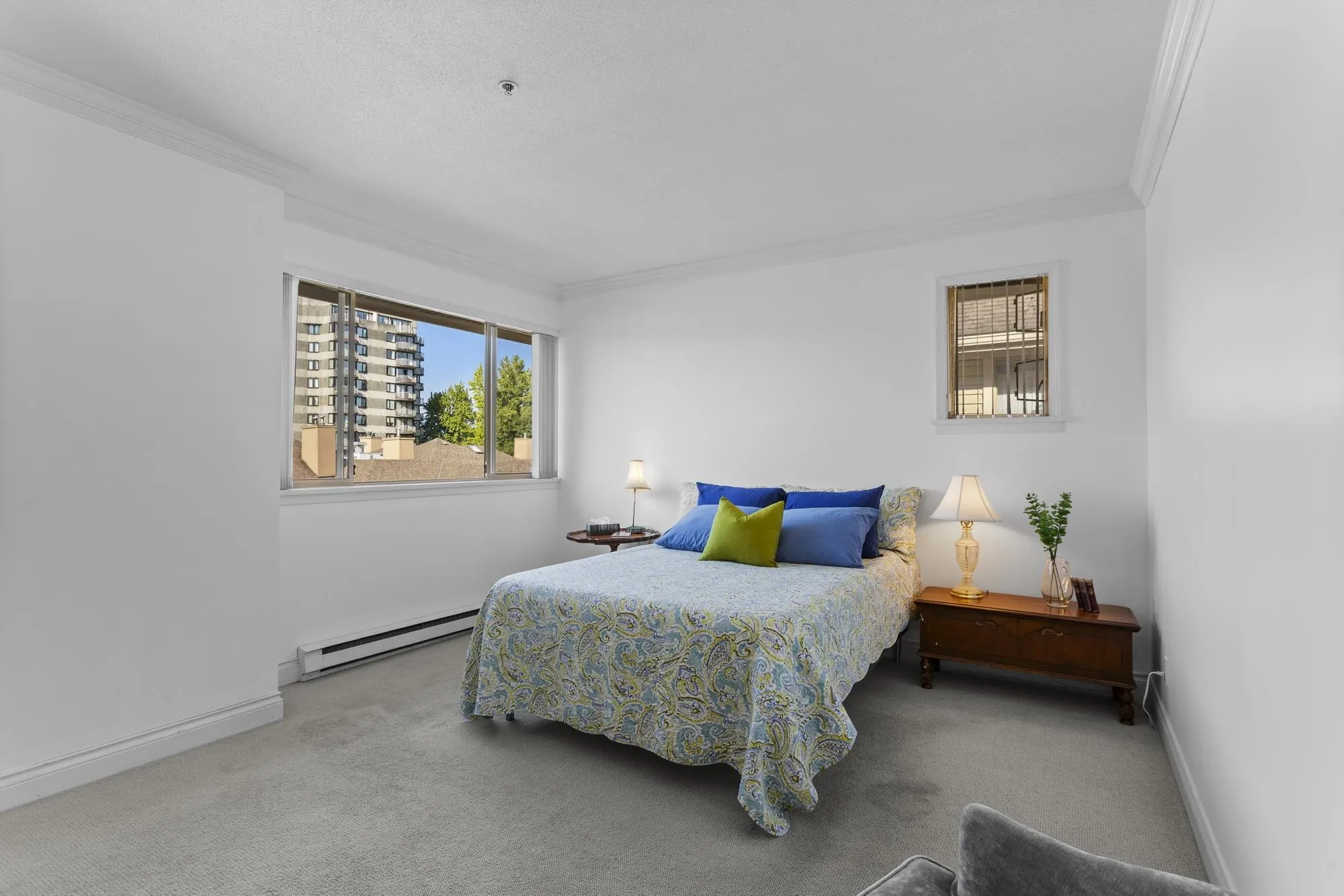 405 3777 W 8th Avenue