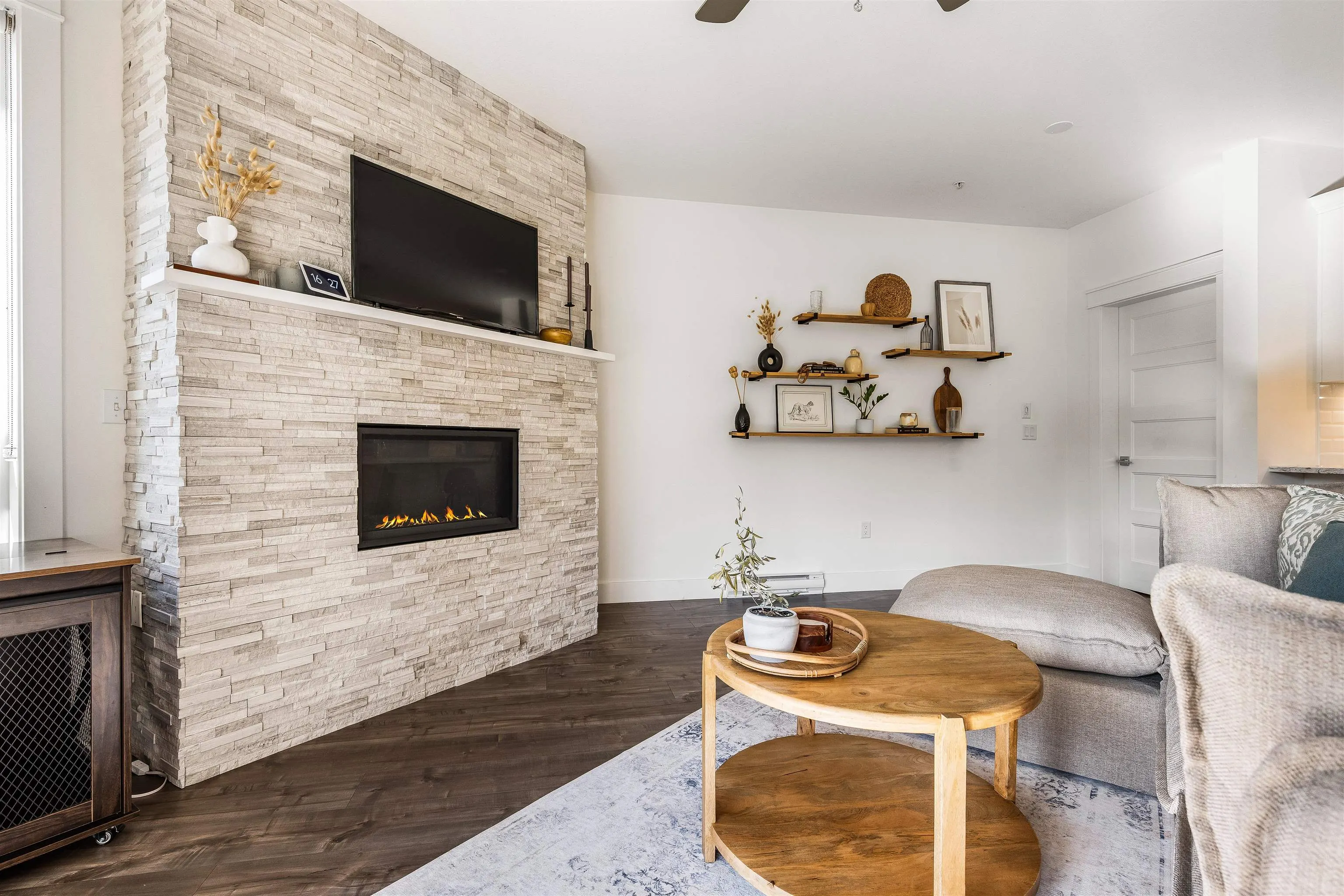 111 5380 Tyee Lane